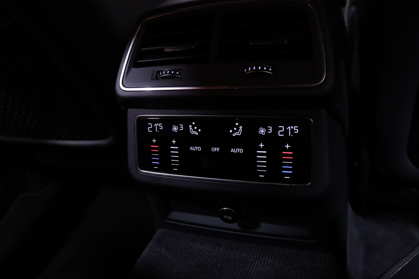 AUDI A6 2021