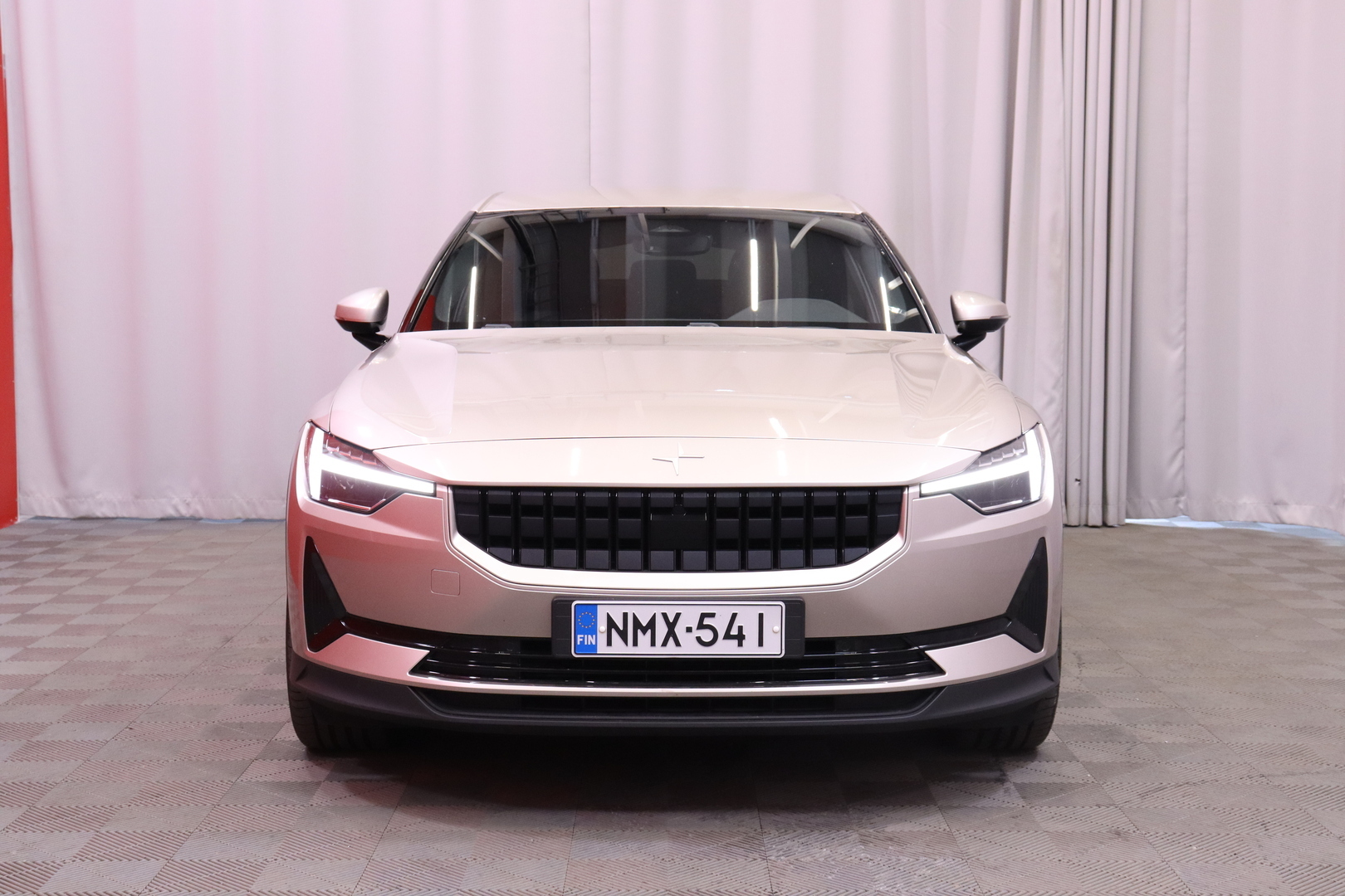 POLESTAR 2 2023