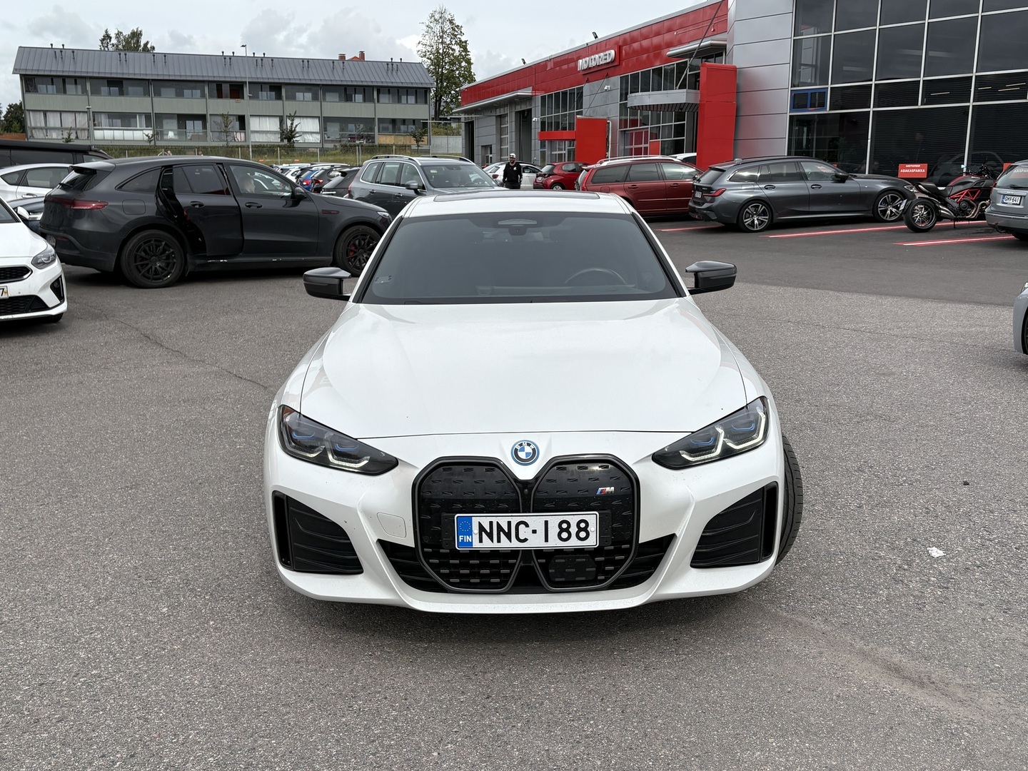 BMW i4 2024