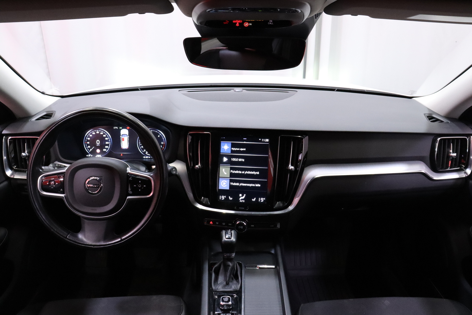 VOLVO V60 Cross Country 2019