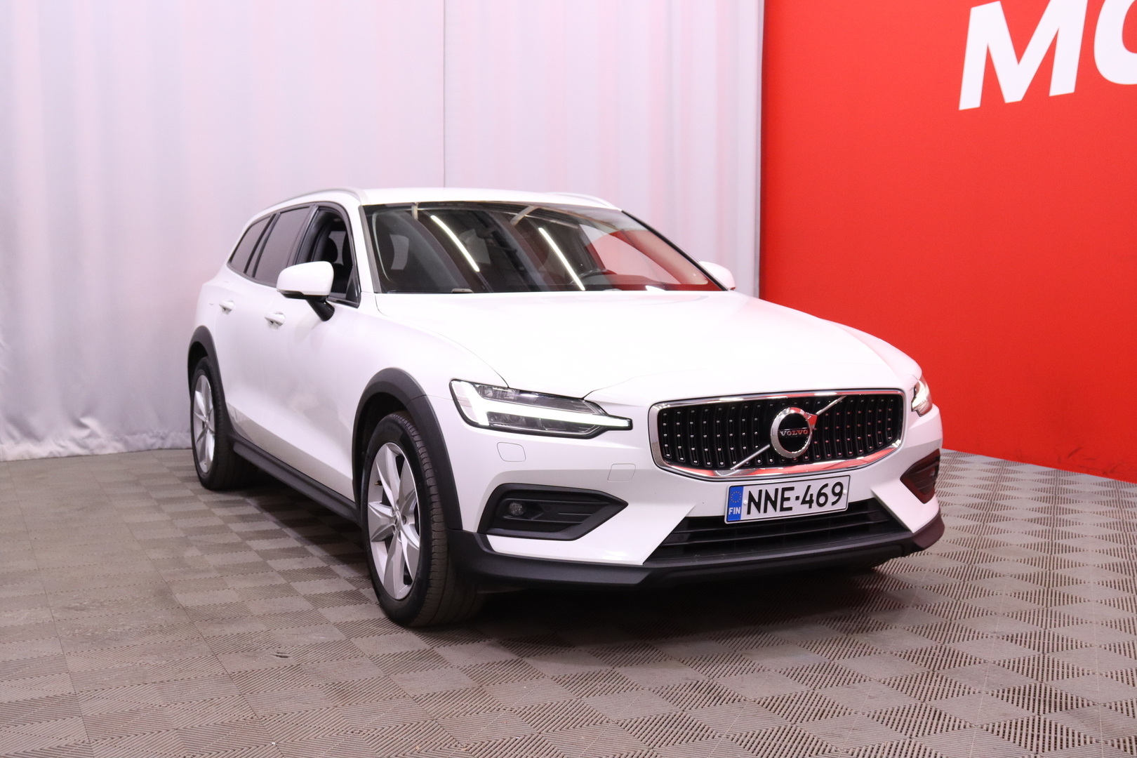 VOLVO V60 Cross Country 2019