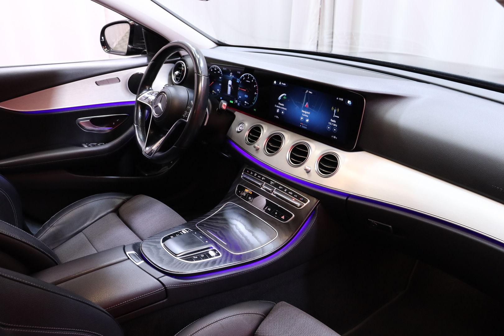 MERCEDES-BENZ E 2021