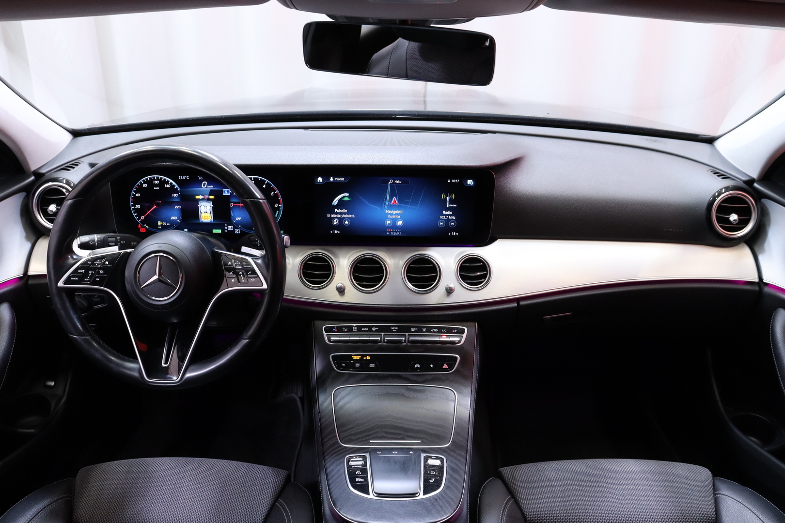 MERCEDES-BENZ E 2021