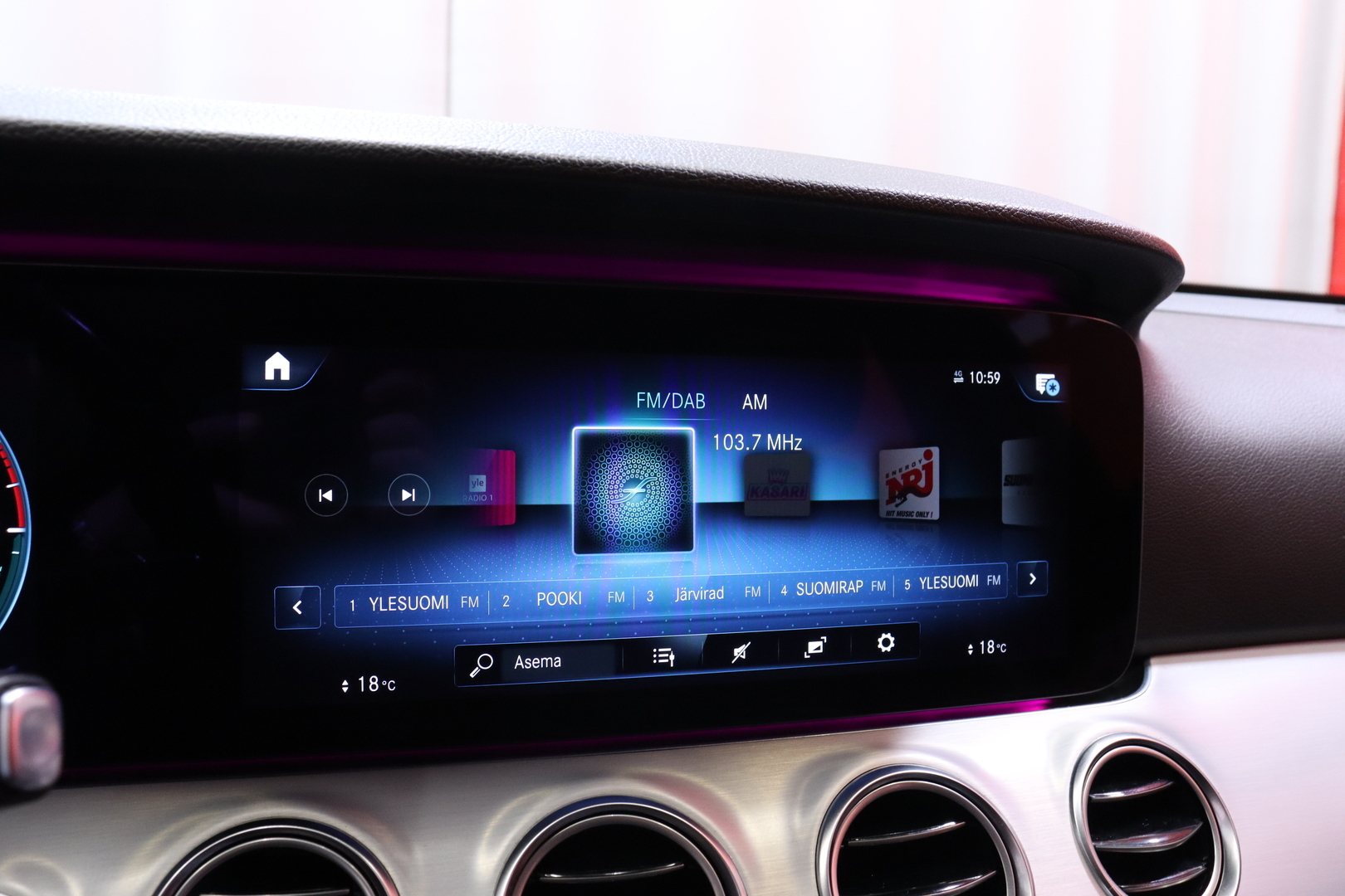 MERCEDES-BENZ E 2021