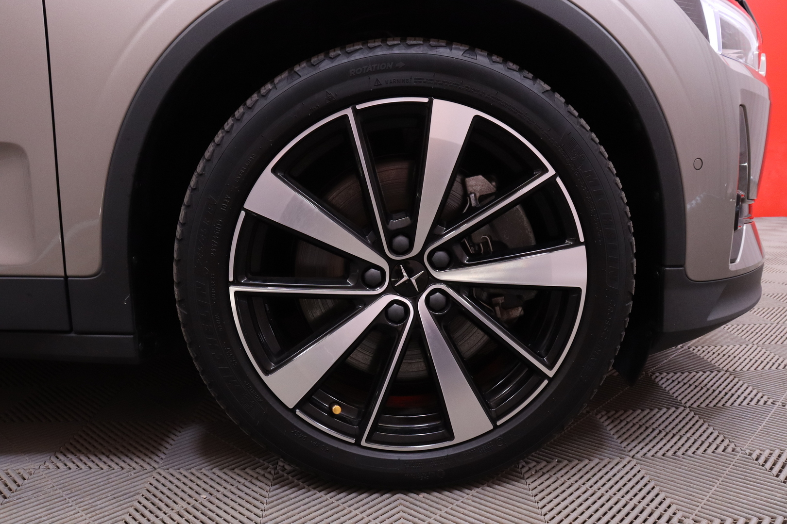 POLESTAR 2 2022