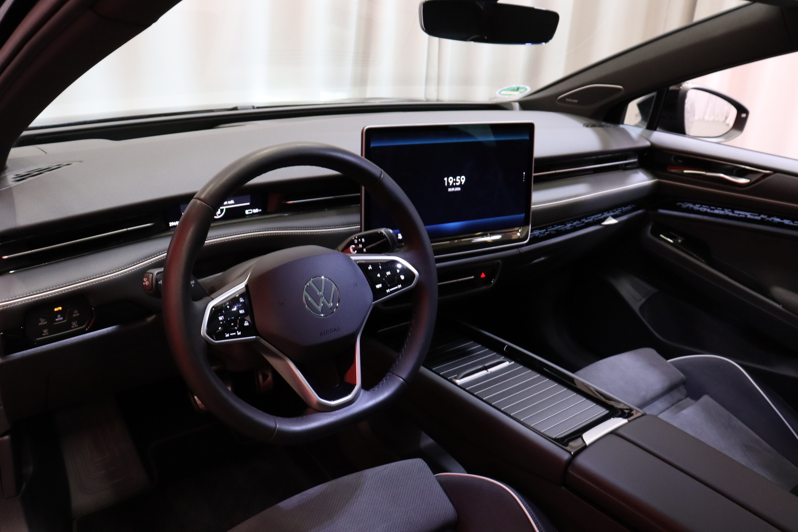 VOLKSWAGEN ID.7 2025