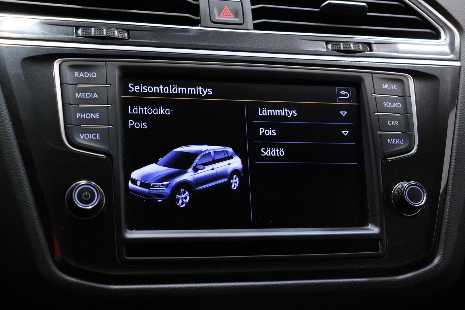 VOLKSWAGEN Tiguan 2016