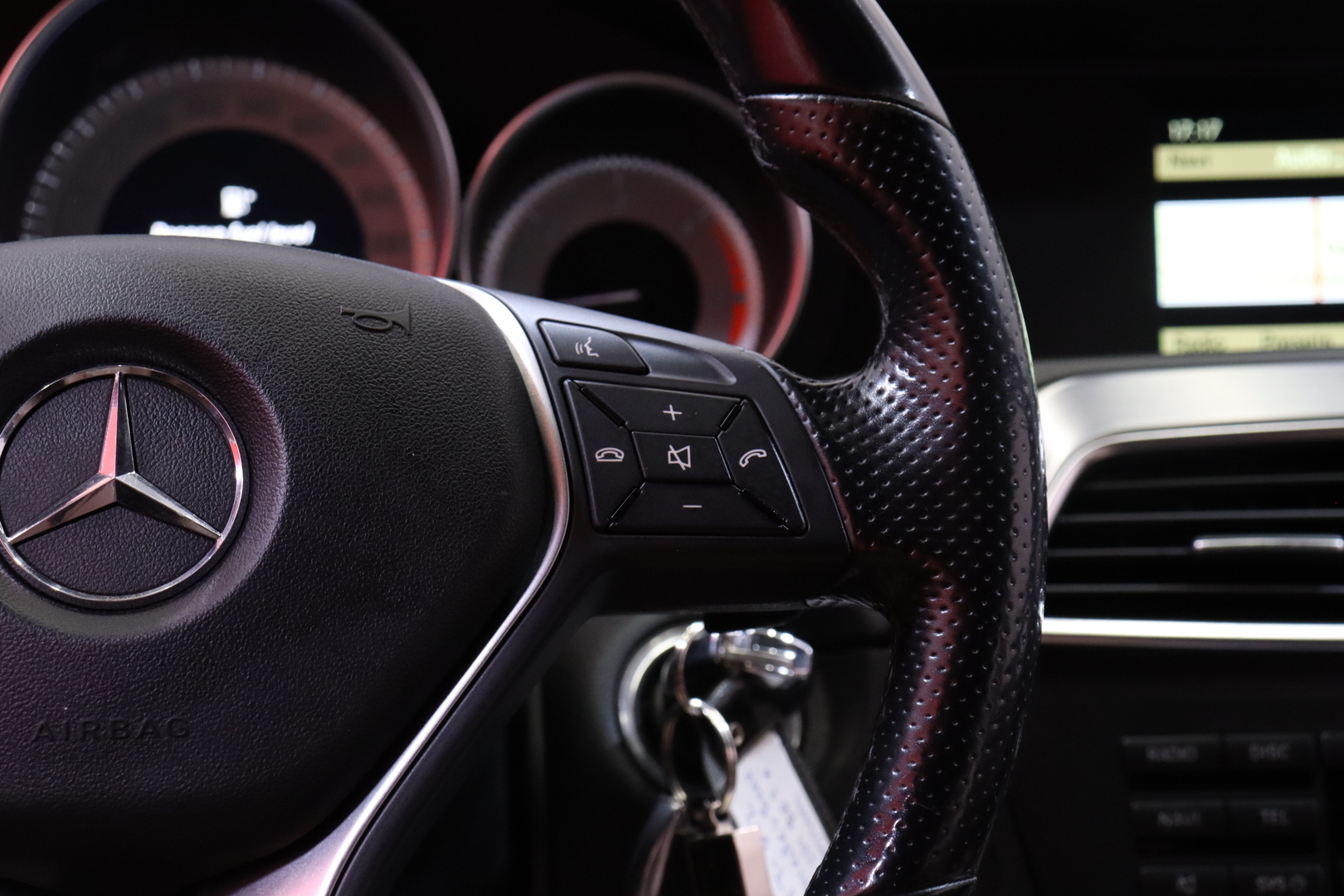 MERCEDES-BENZ C 2011