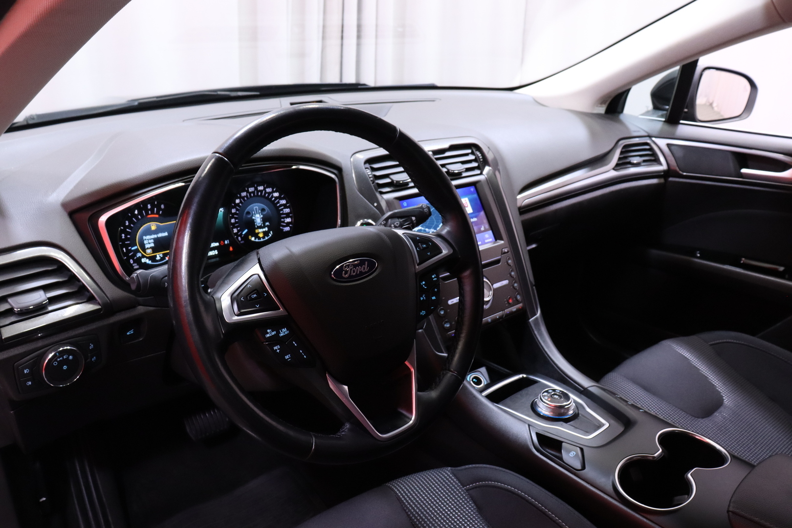 FORD Mondeo 2022