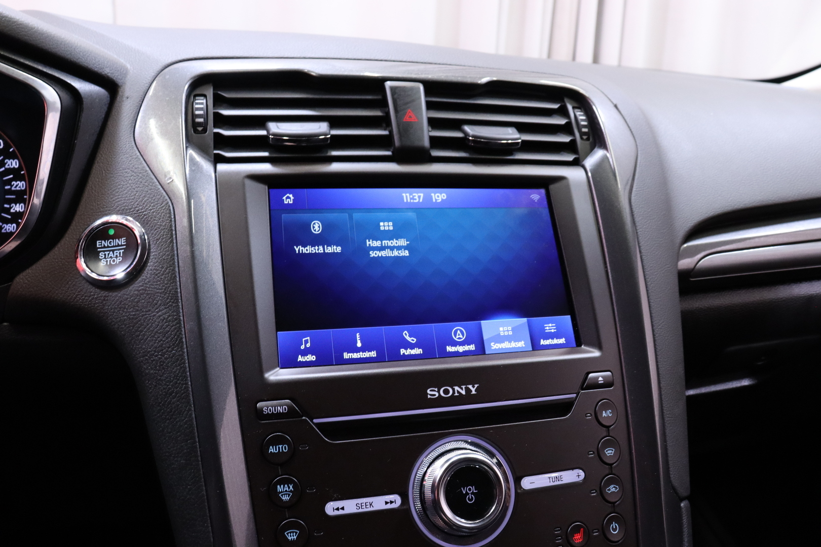 FORD Mondeo 2022