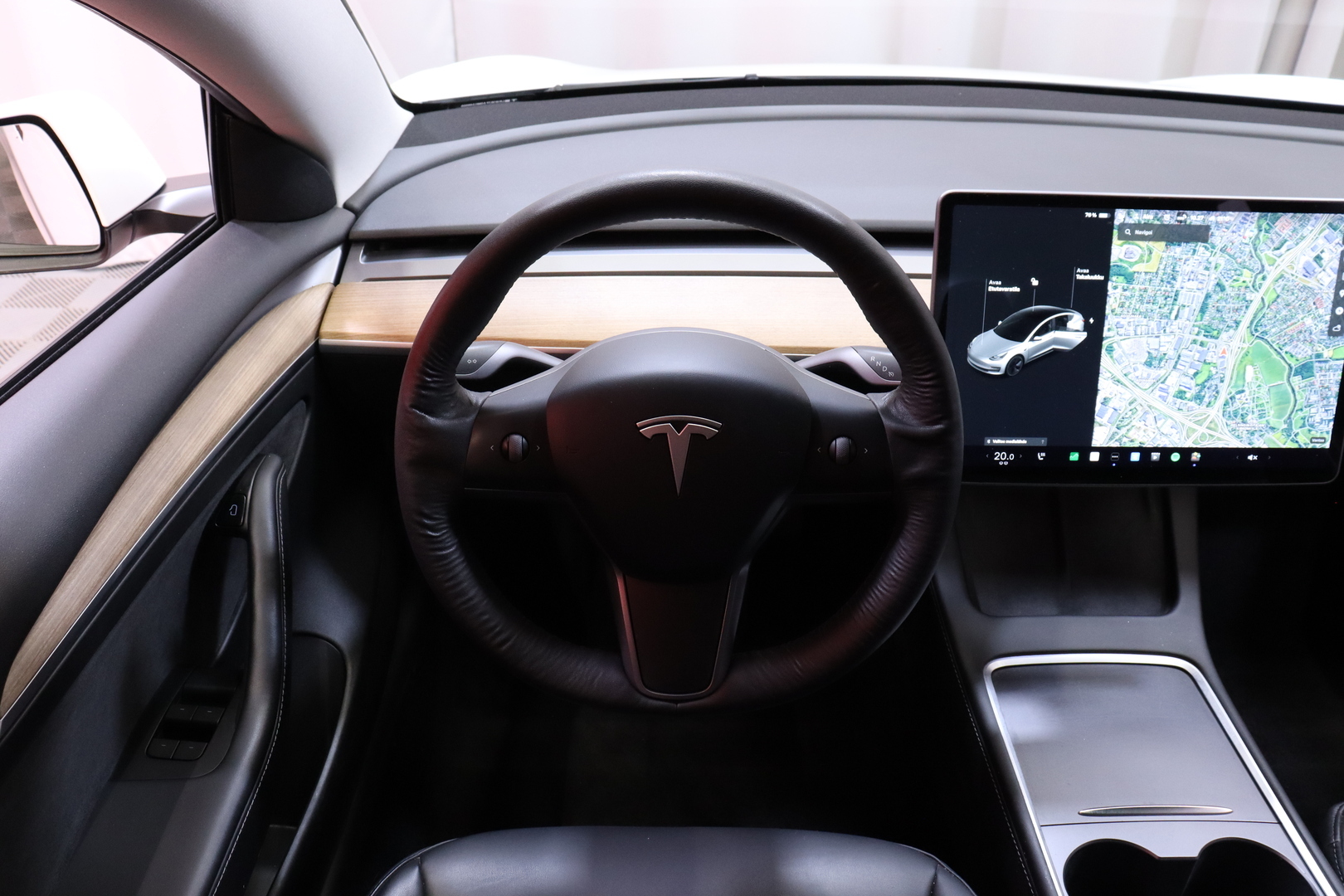 TESLA Model 3 2021