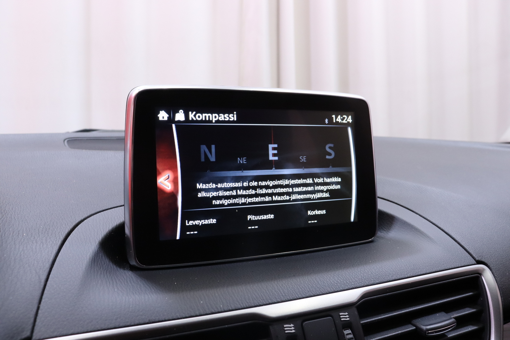 MAZDA 3 2016