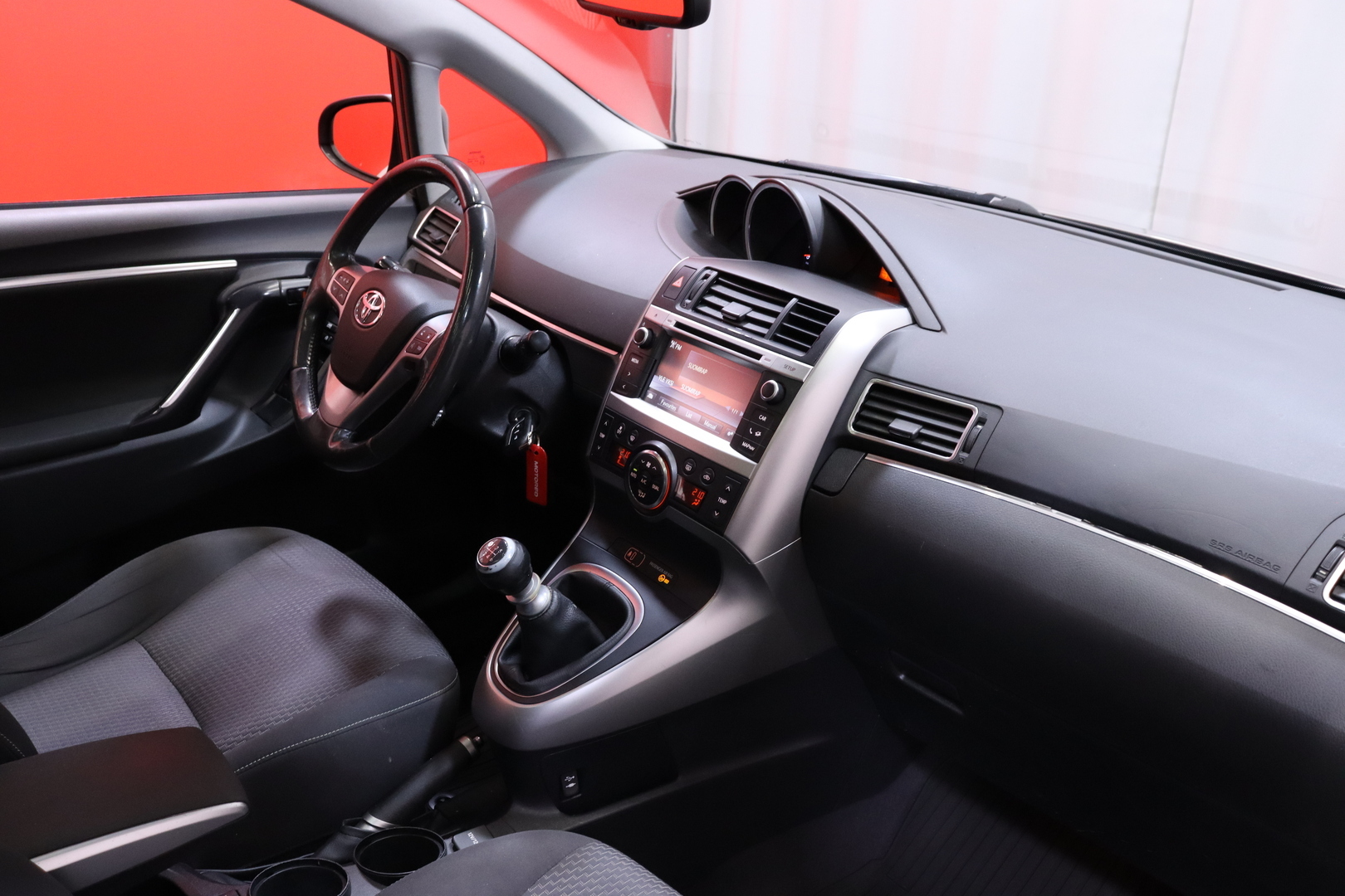 TOYOTA Verso 2015
