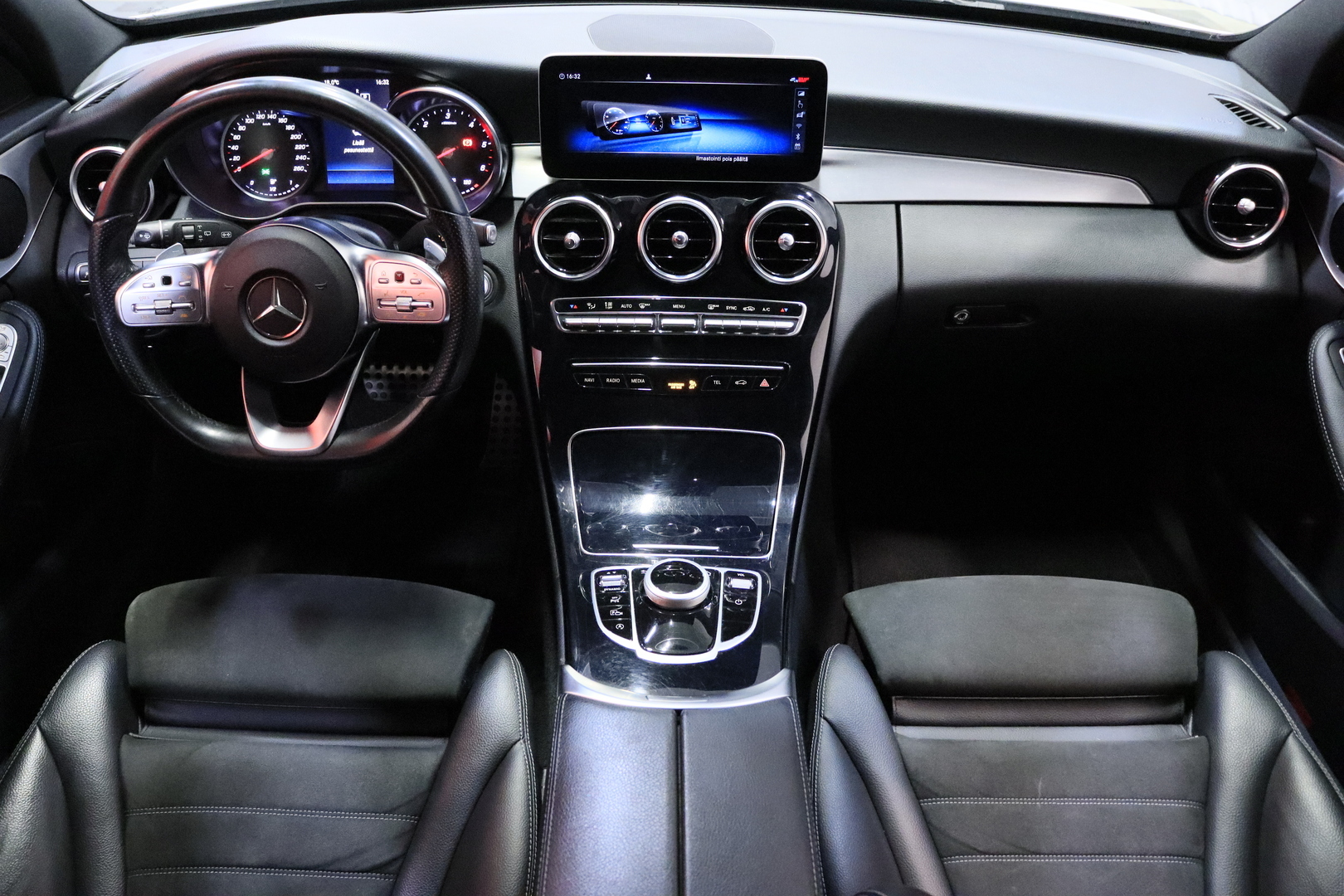 MERCEDES-BENZ C 2019