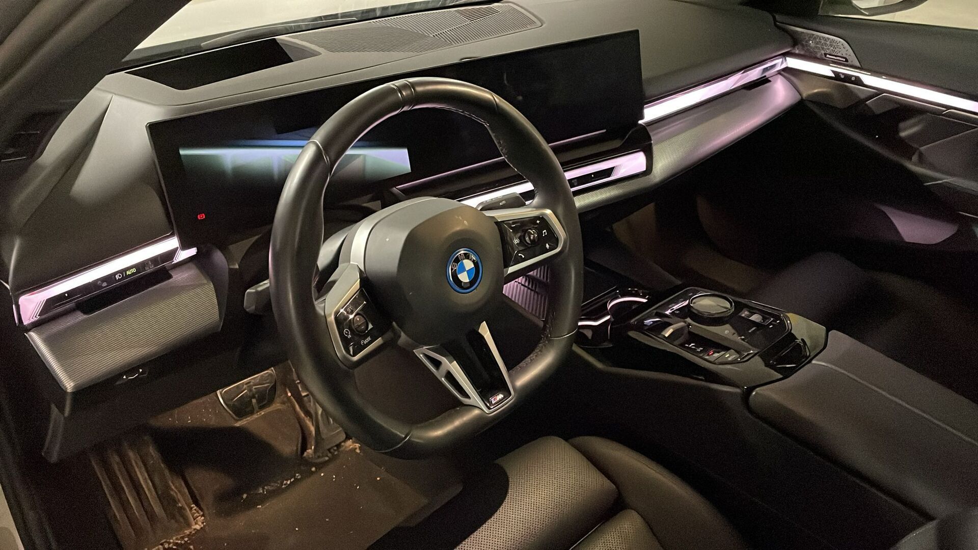 BMW i5 2025