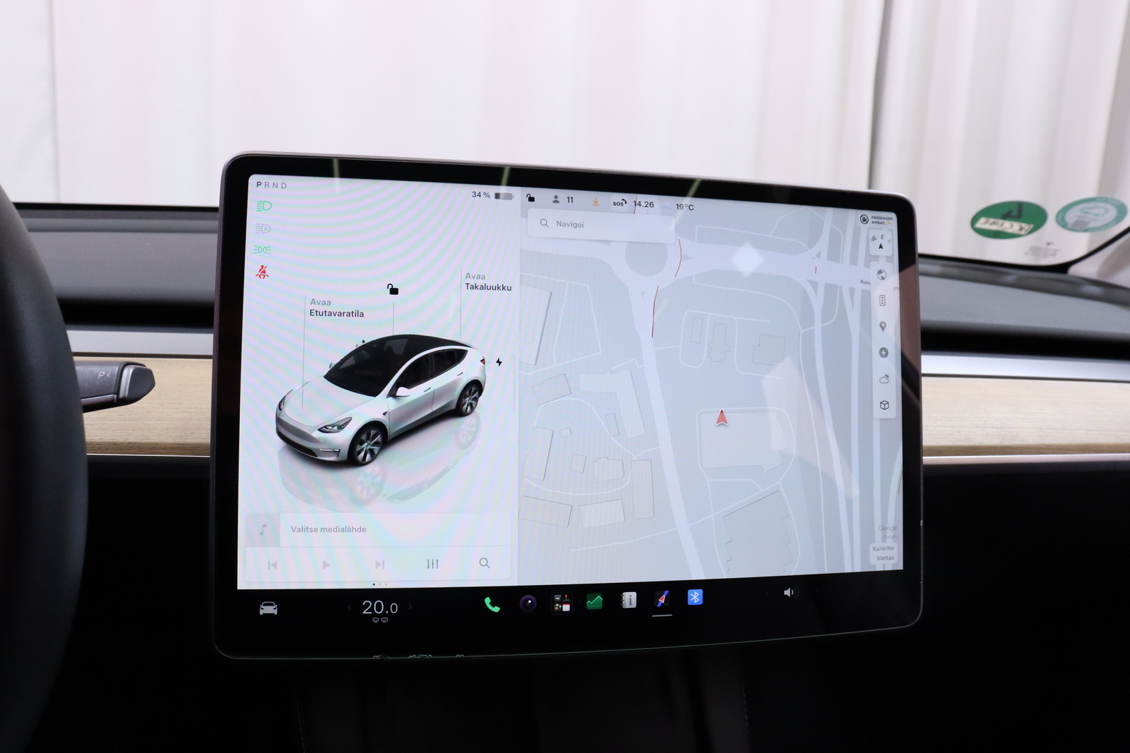 TESLA Model Y 2022
