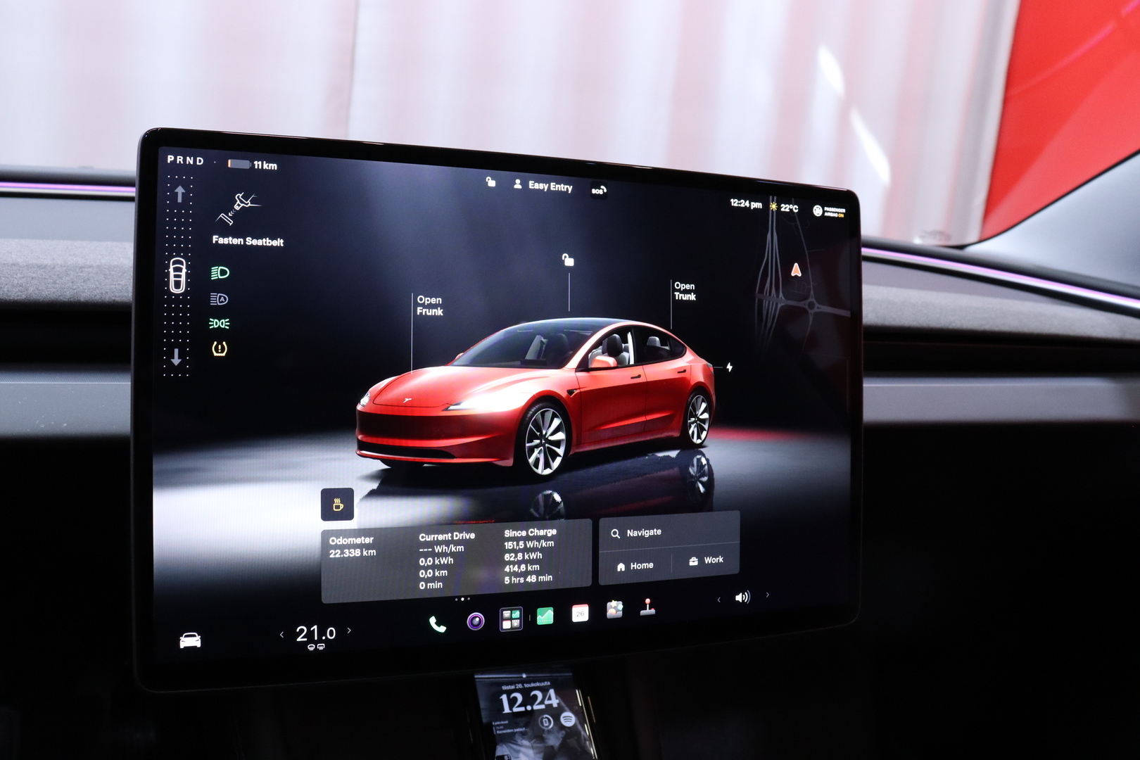TESLA Model 3 2024