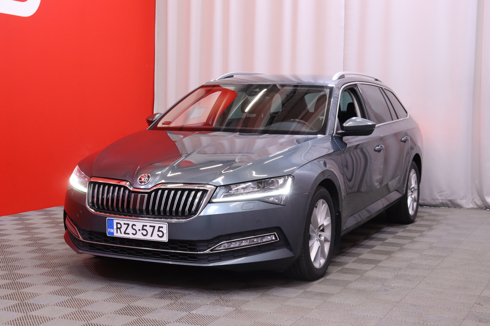 SKODA Superb 2020
