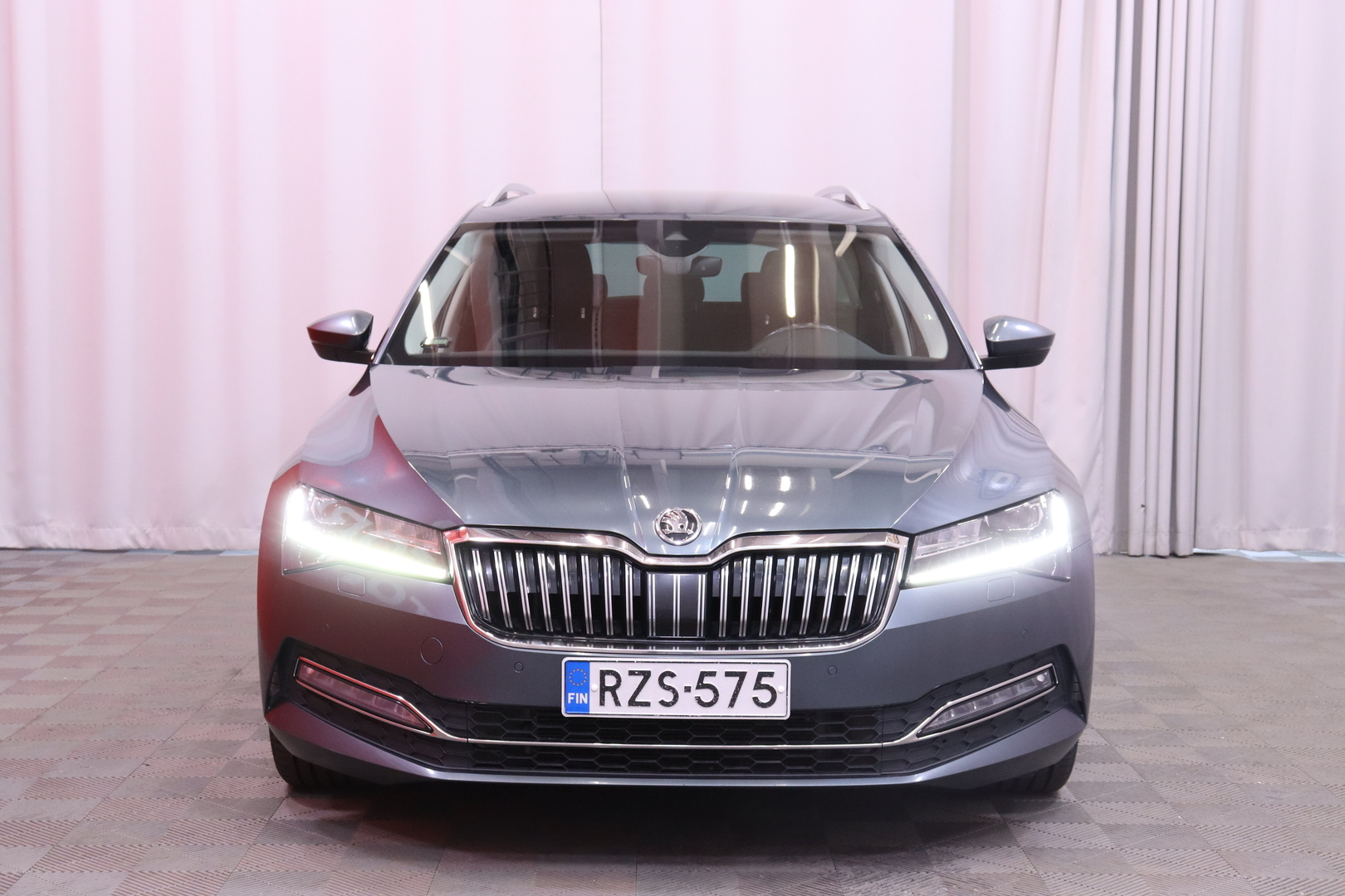 SKODA Superb 2020