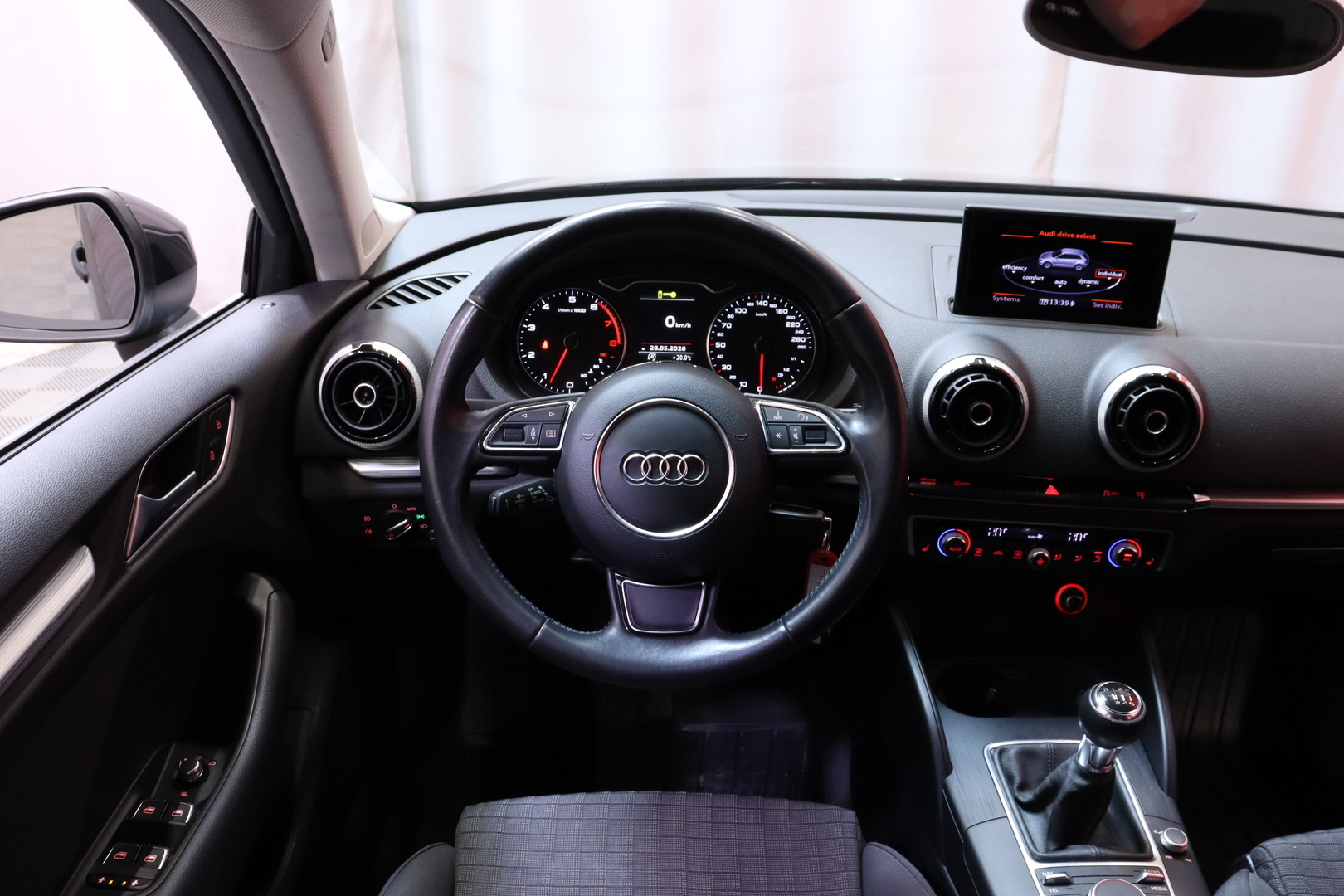 AUDI A3 2014