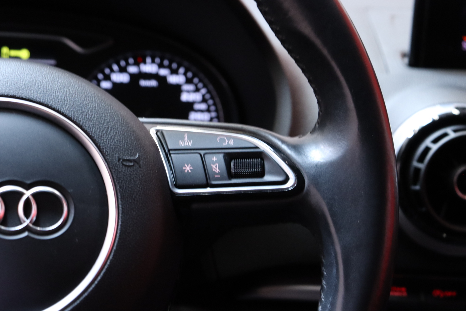 AUDI A3 2014