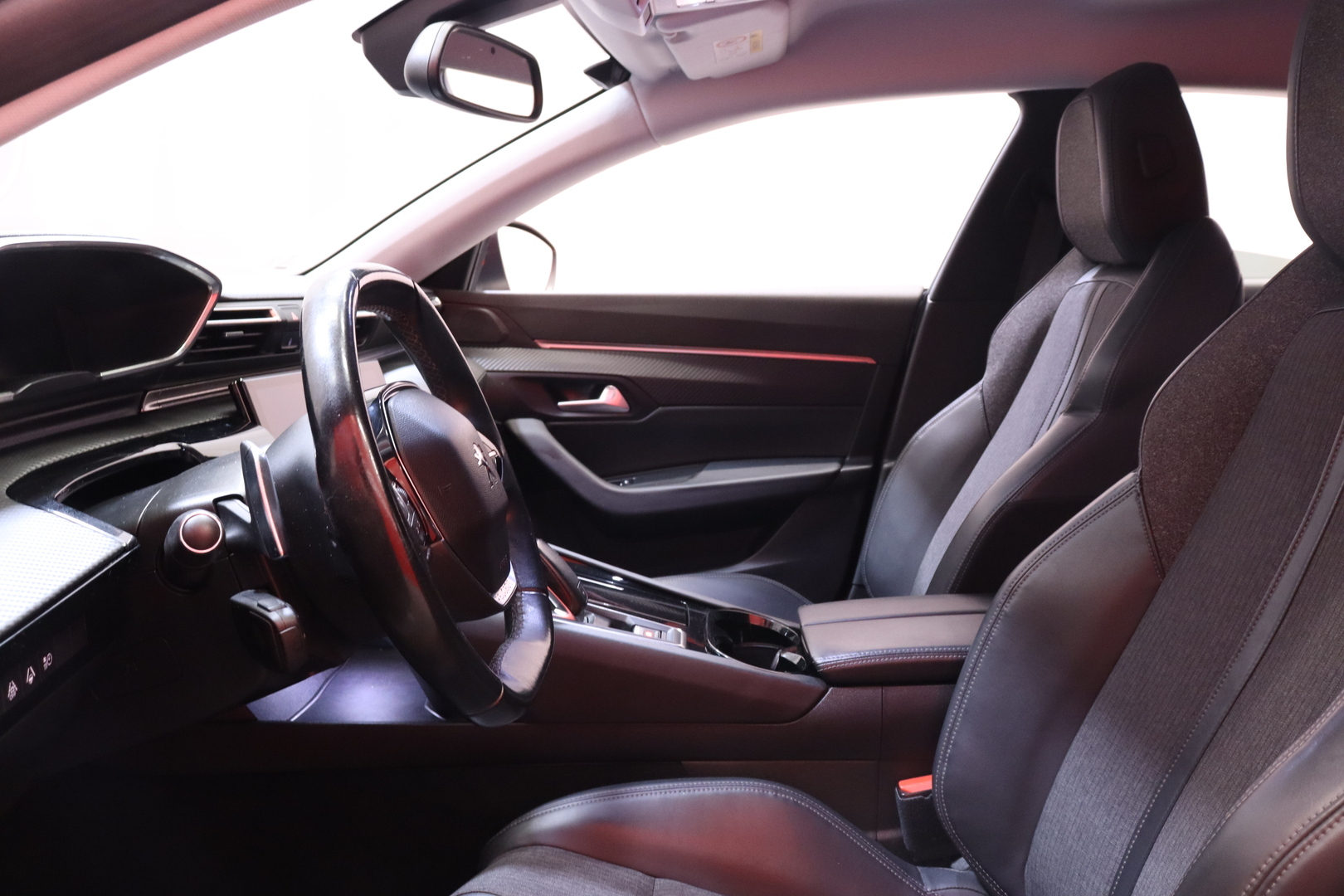 PEUGEOT 508 2019