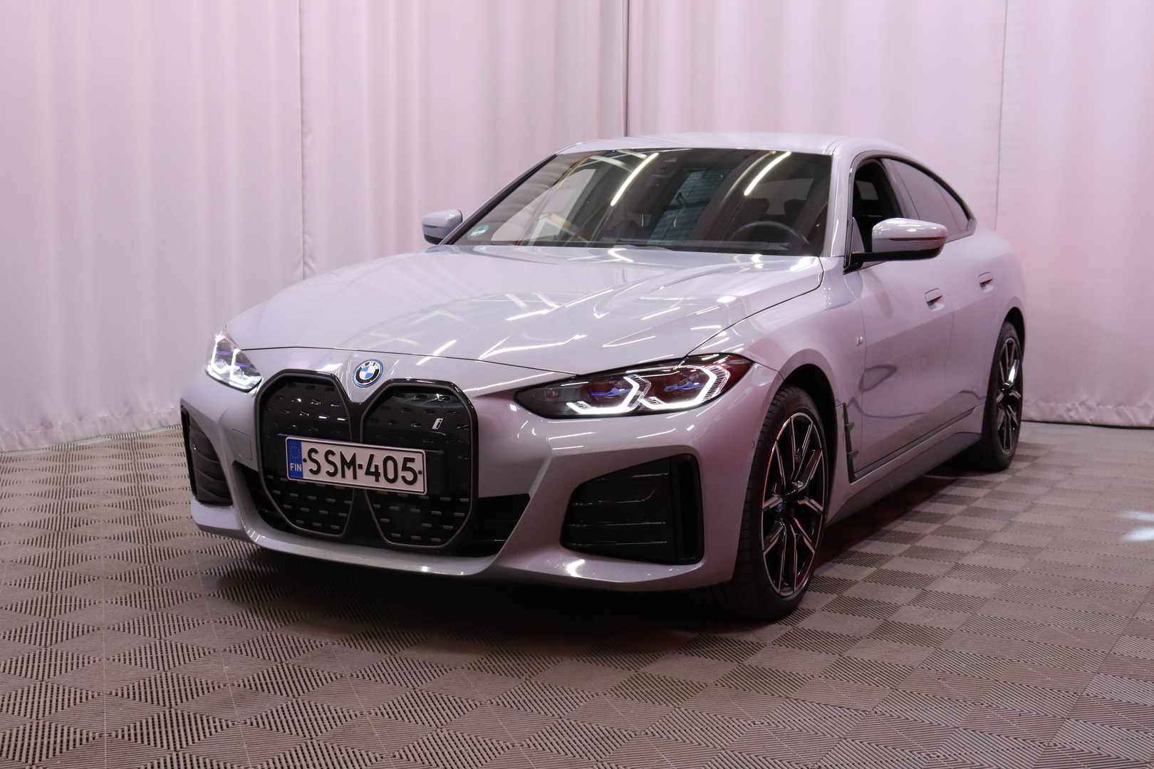 BMW i4 2024