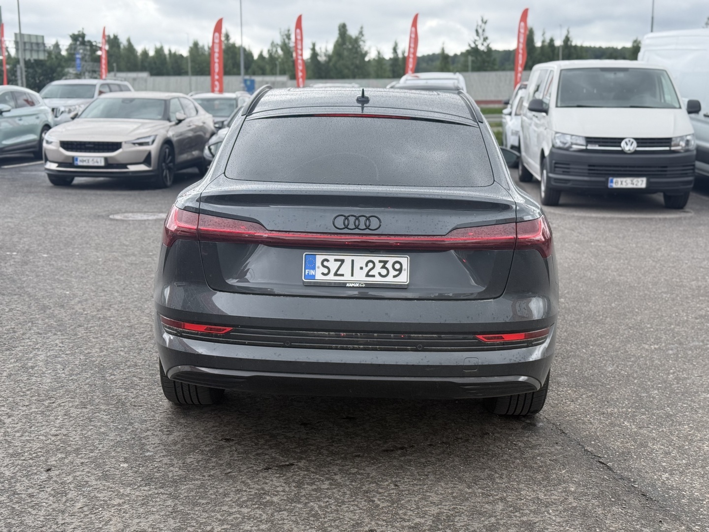 AUDI e-tron 2022