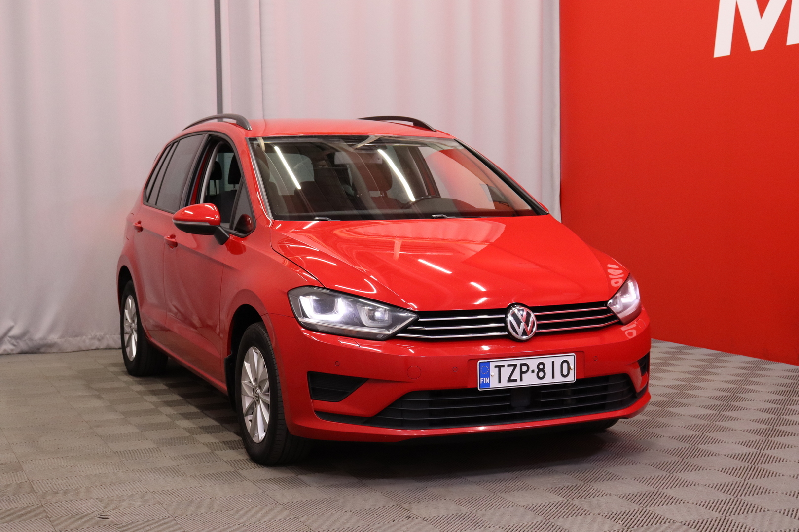 VOLKSWAGEN Golf Sportsvan 2015