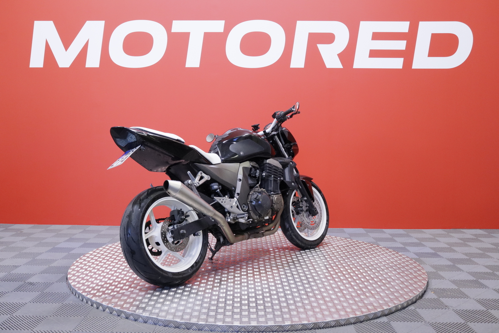 KAWASAKI Z 2005