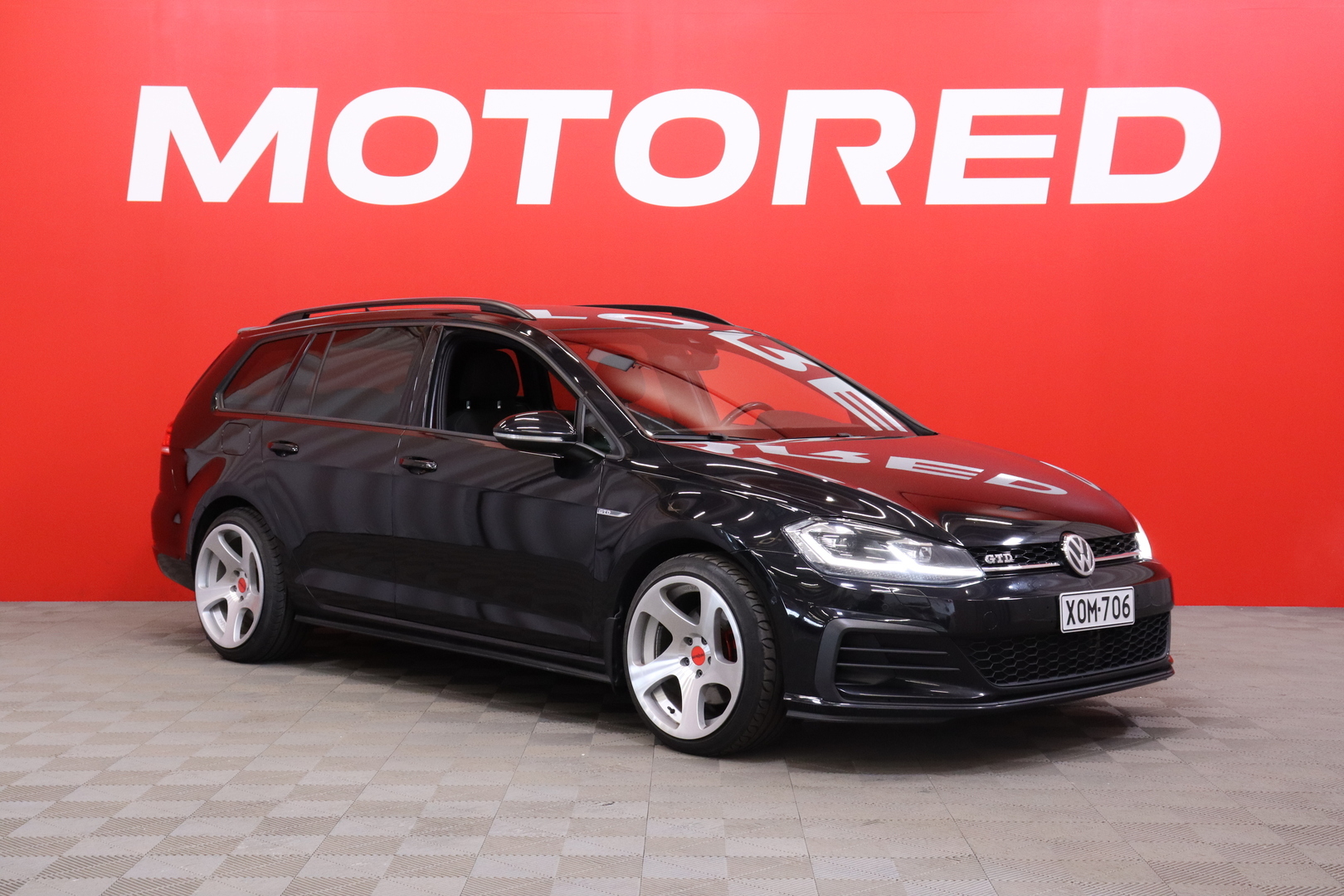 VOLKSWAGEN Golf 2018