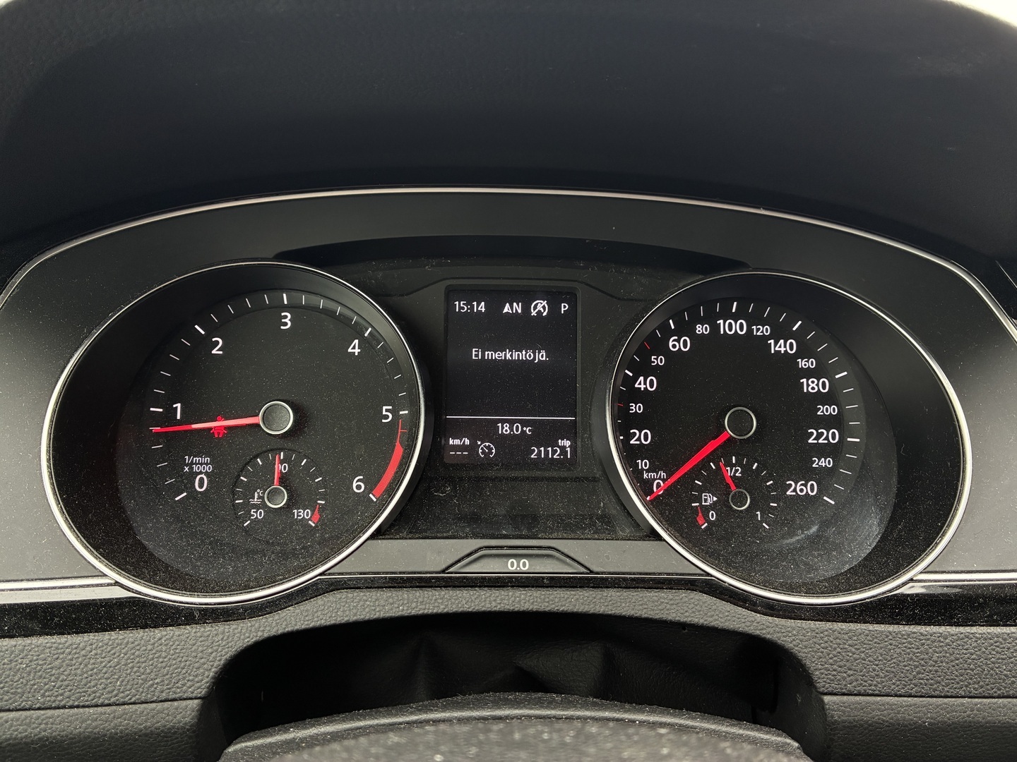 VOLKSWAGEN Passat 2018