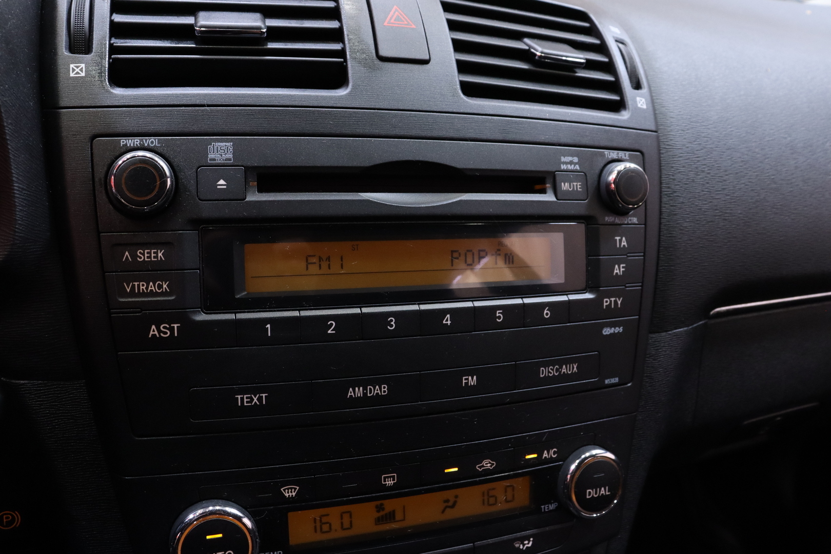 TOYOTA Avensis 2009