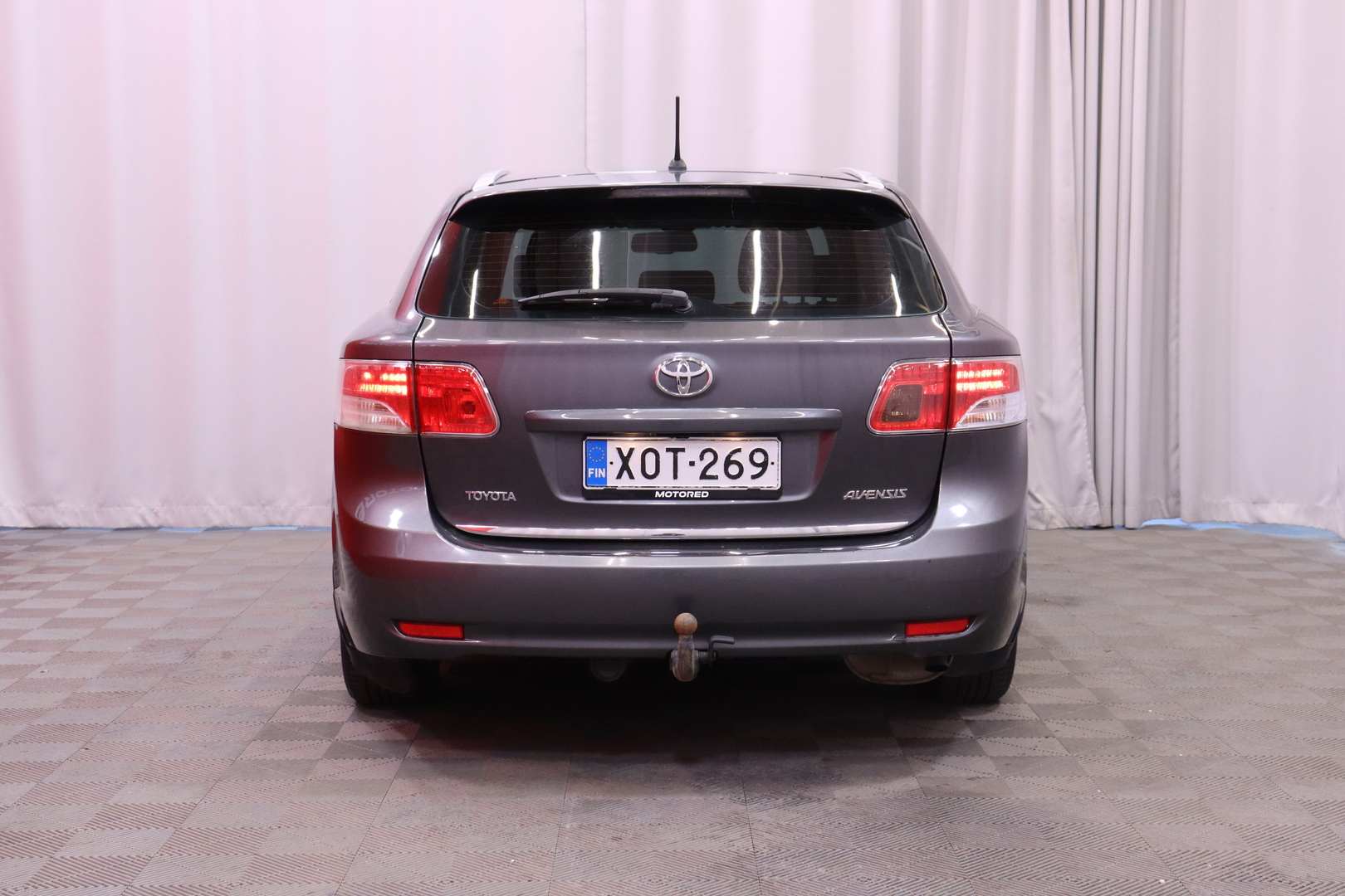 TOYOTA Avensis 2009