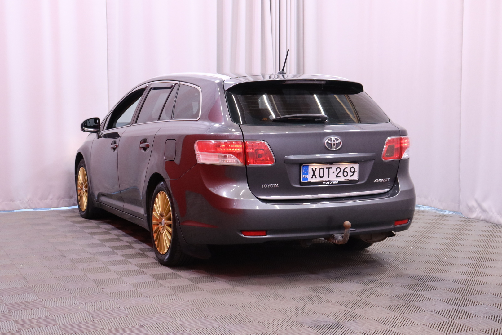 TOYOTA Avensis 2009