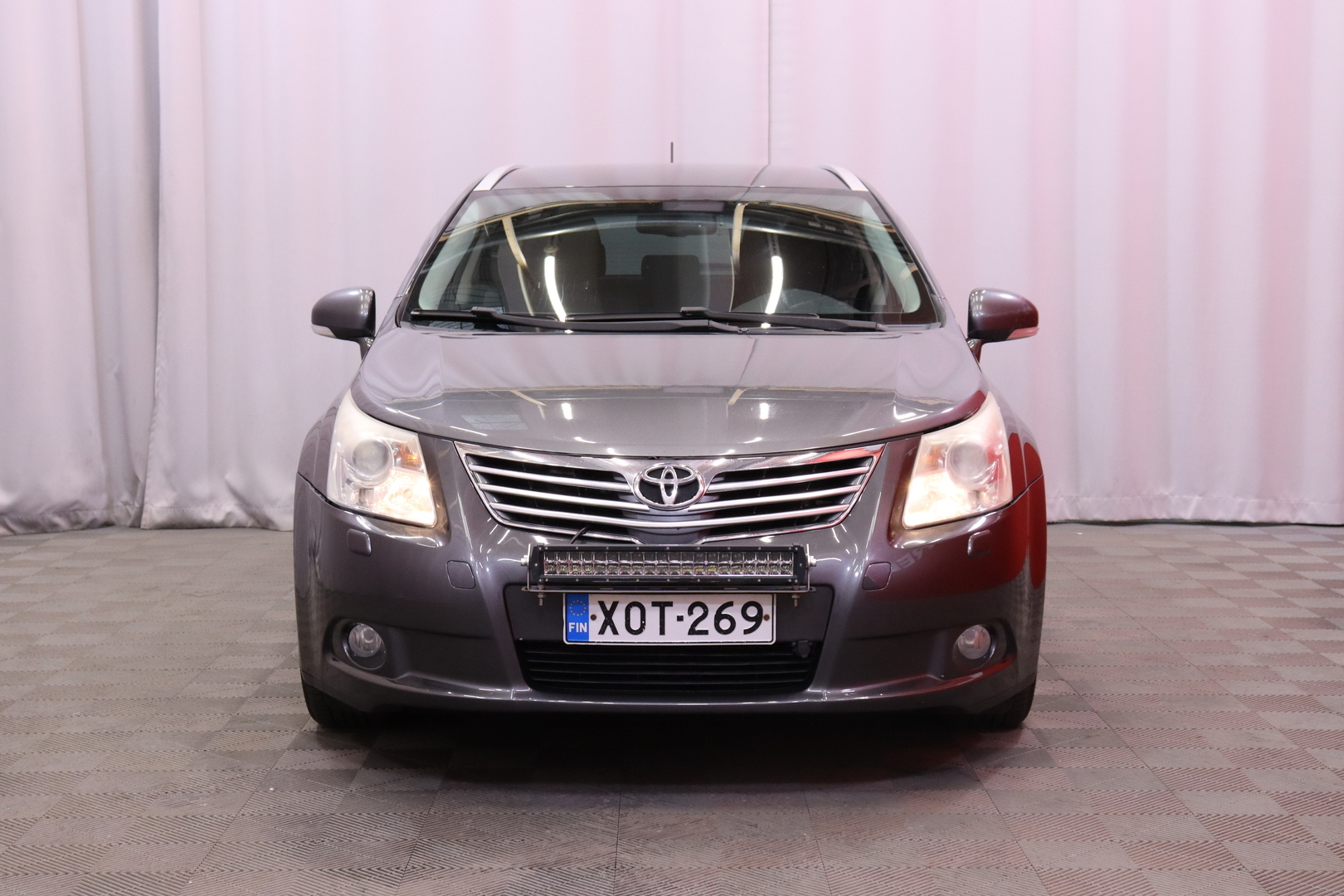 TOYOTA Avensis 2009