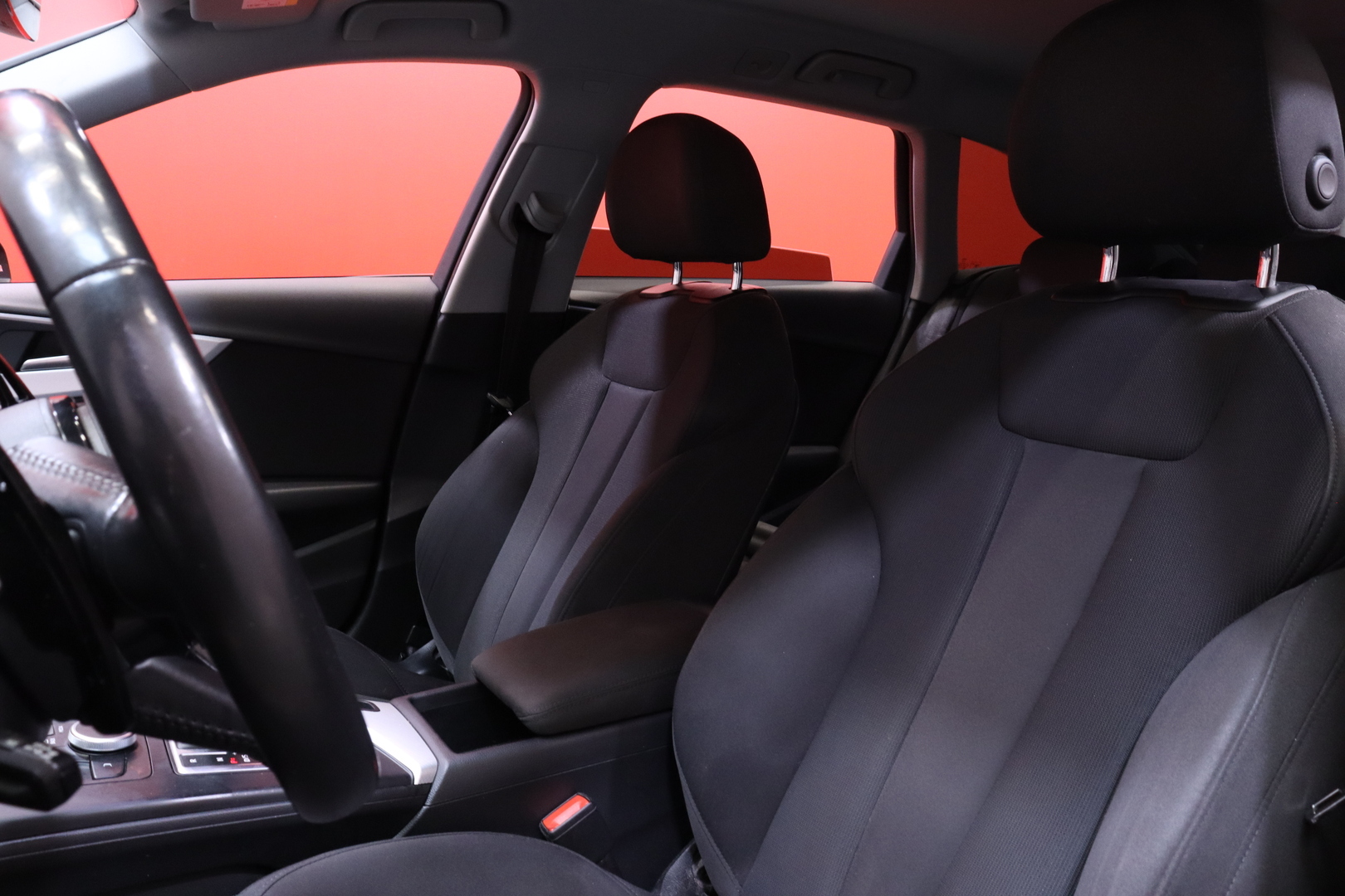 AUDI A4 2018