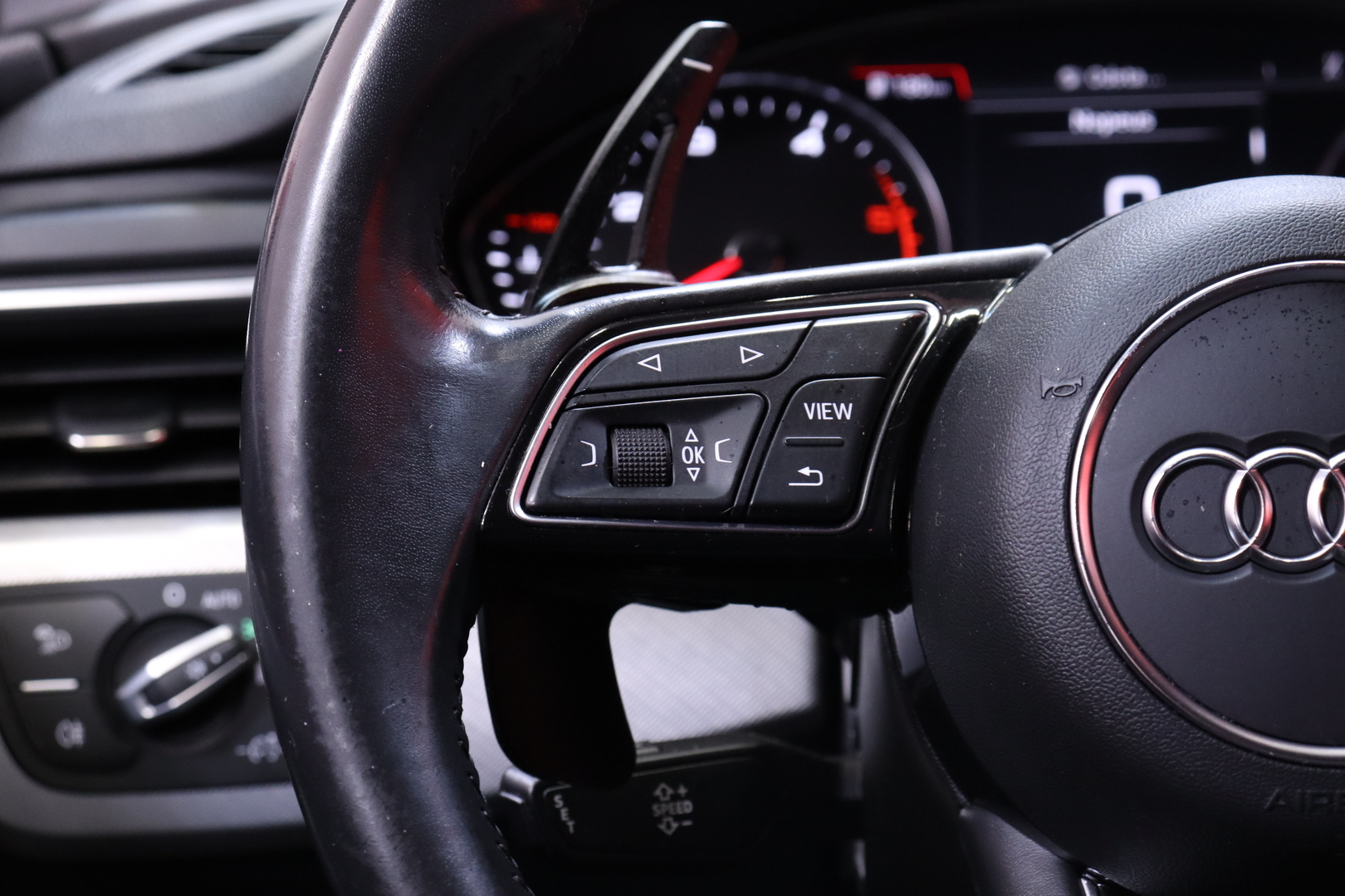 AUDI A4 2018