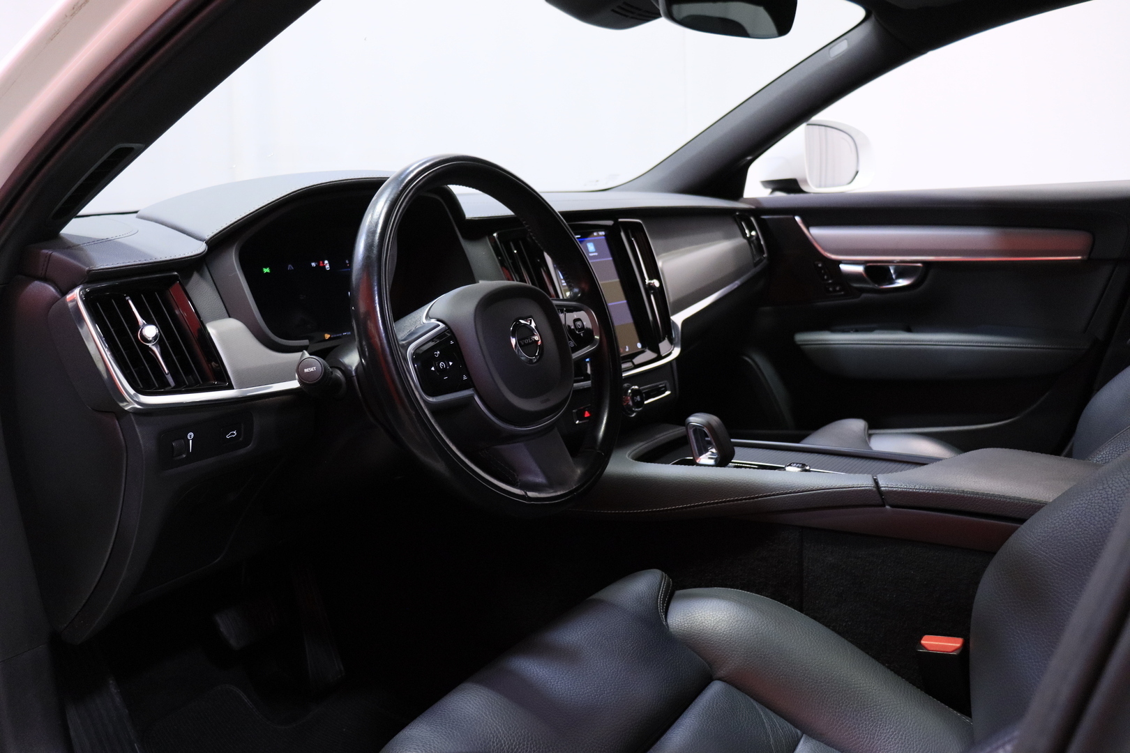 VOLVO V90 Cross Country 2022