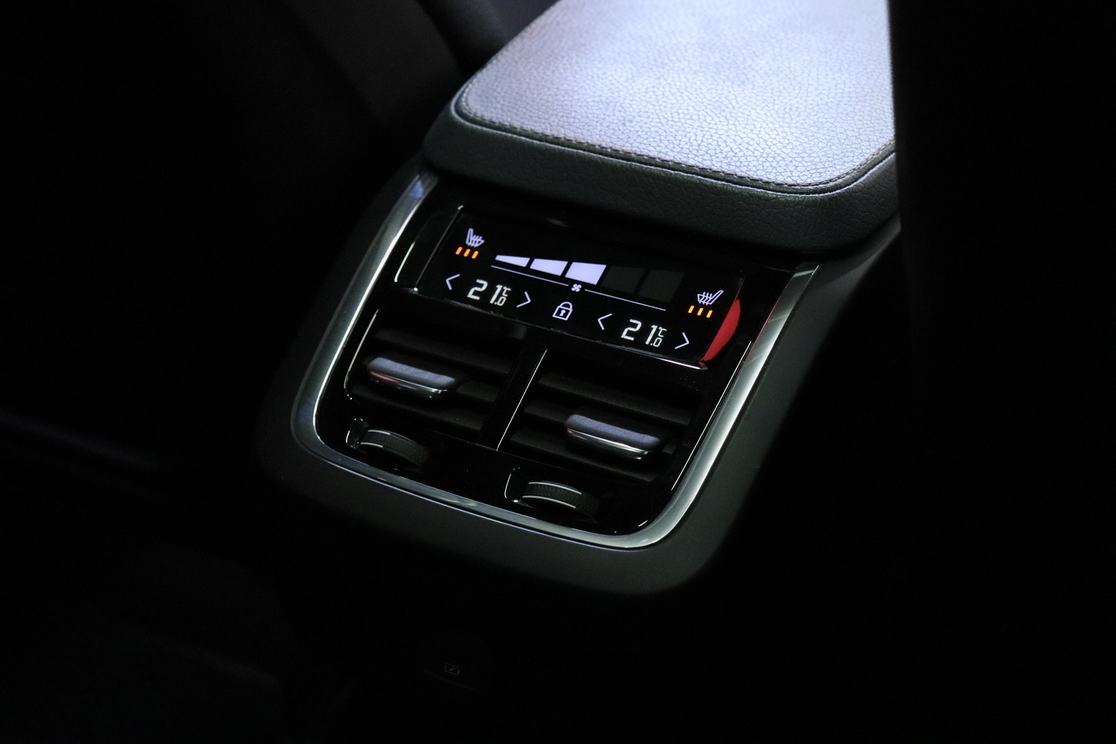 VOLVO V90 Cross Country 2022