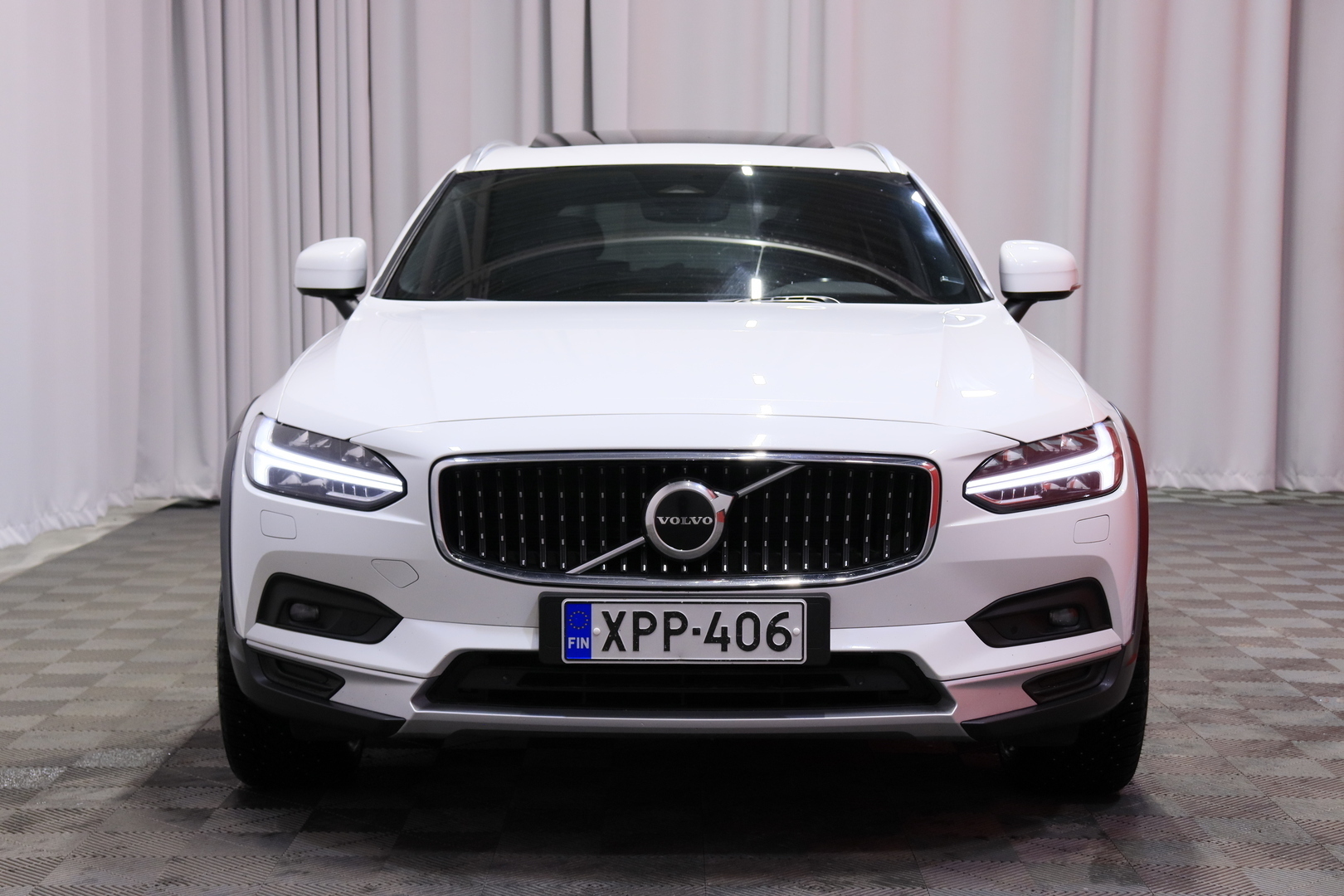 VOLVO V90 Cross Country 2022