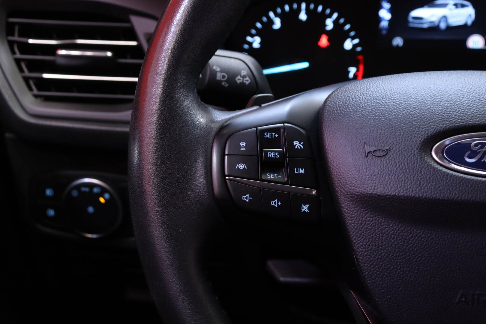 FORD Focus 2019