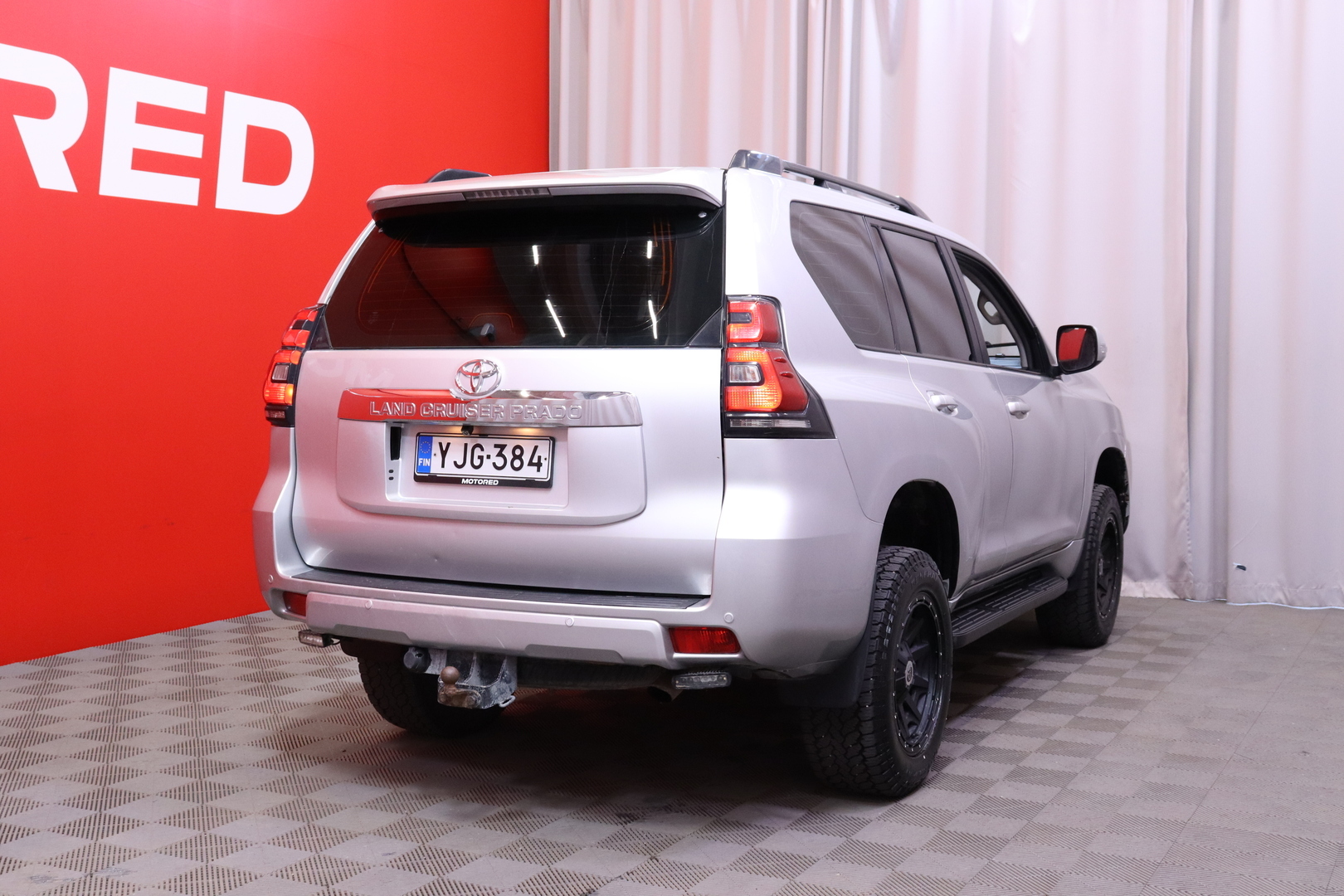 TOYOTA Land Cruiser 2011