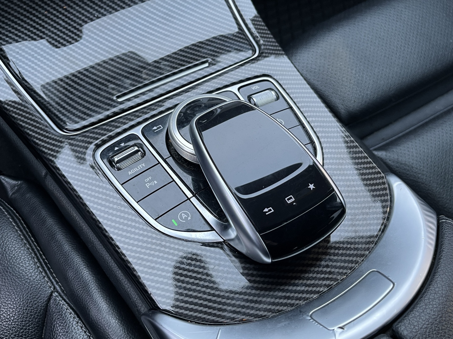 MERCEDES-BENZ C 2015