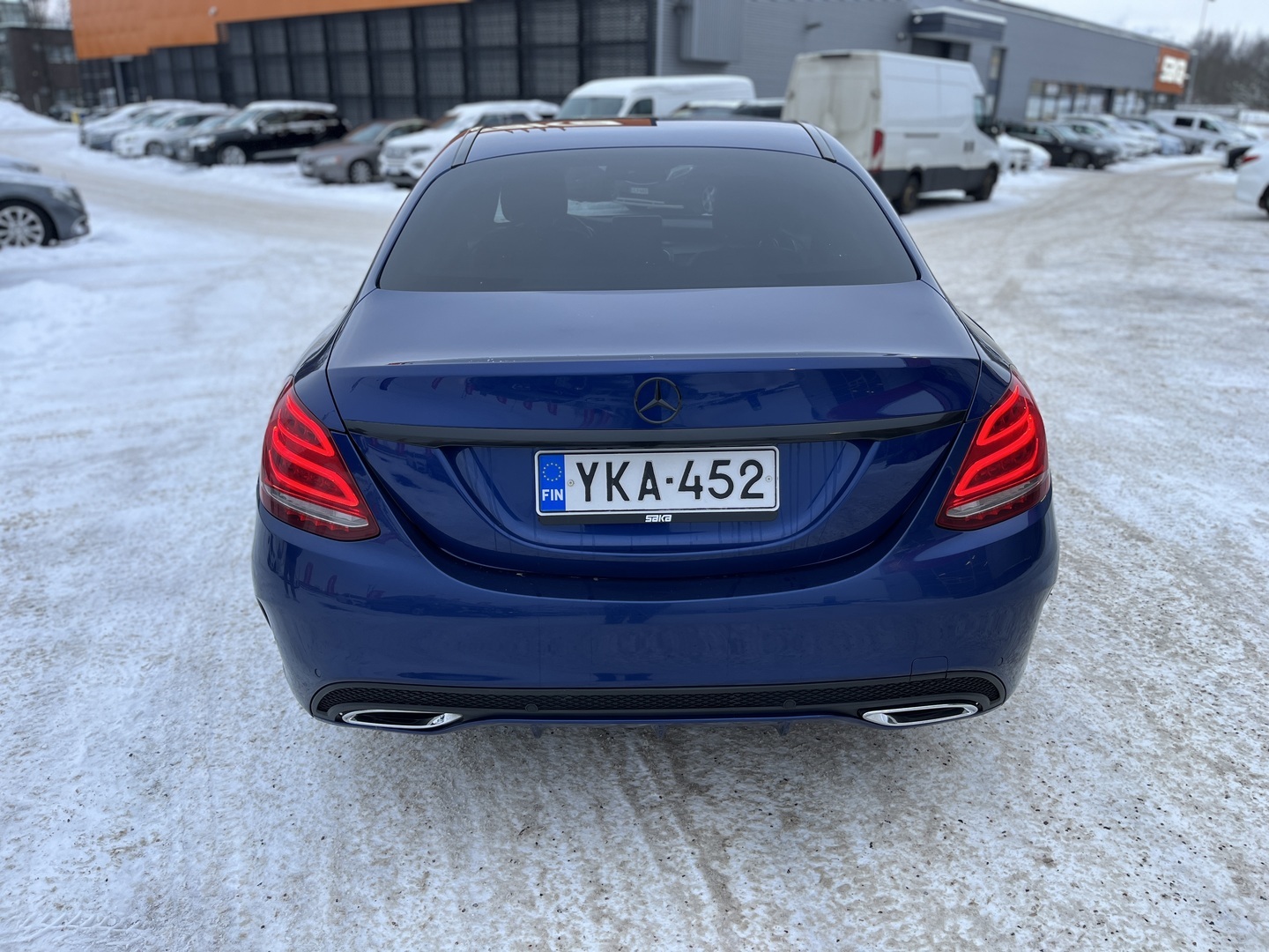 MERCEDES-BENZ C 2015