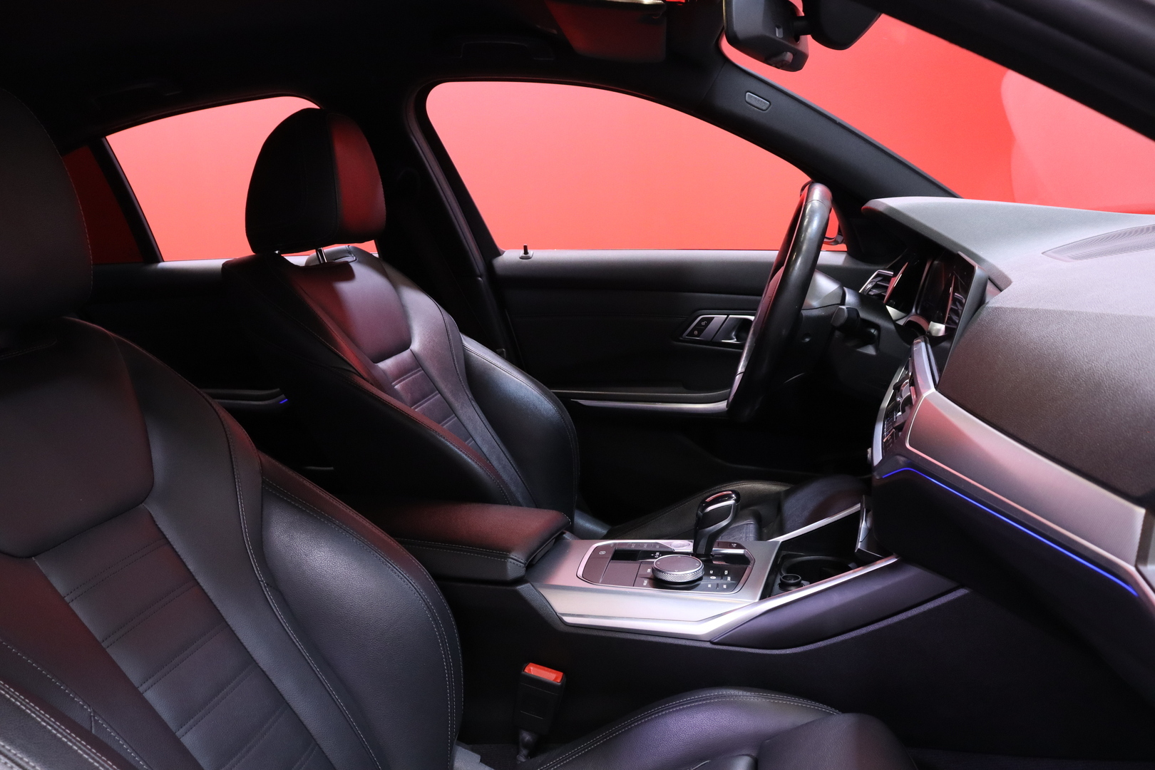 BMW 320 2019