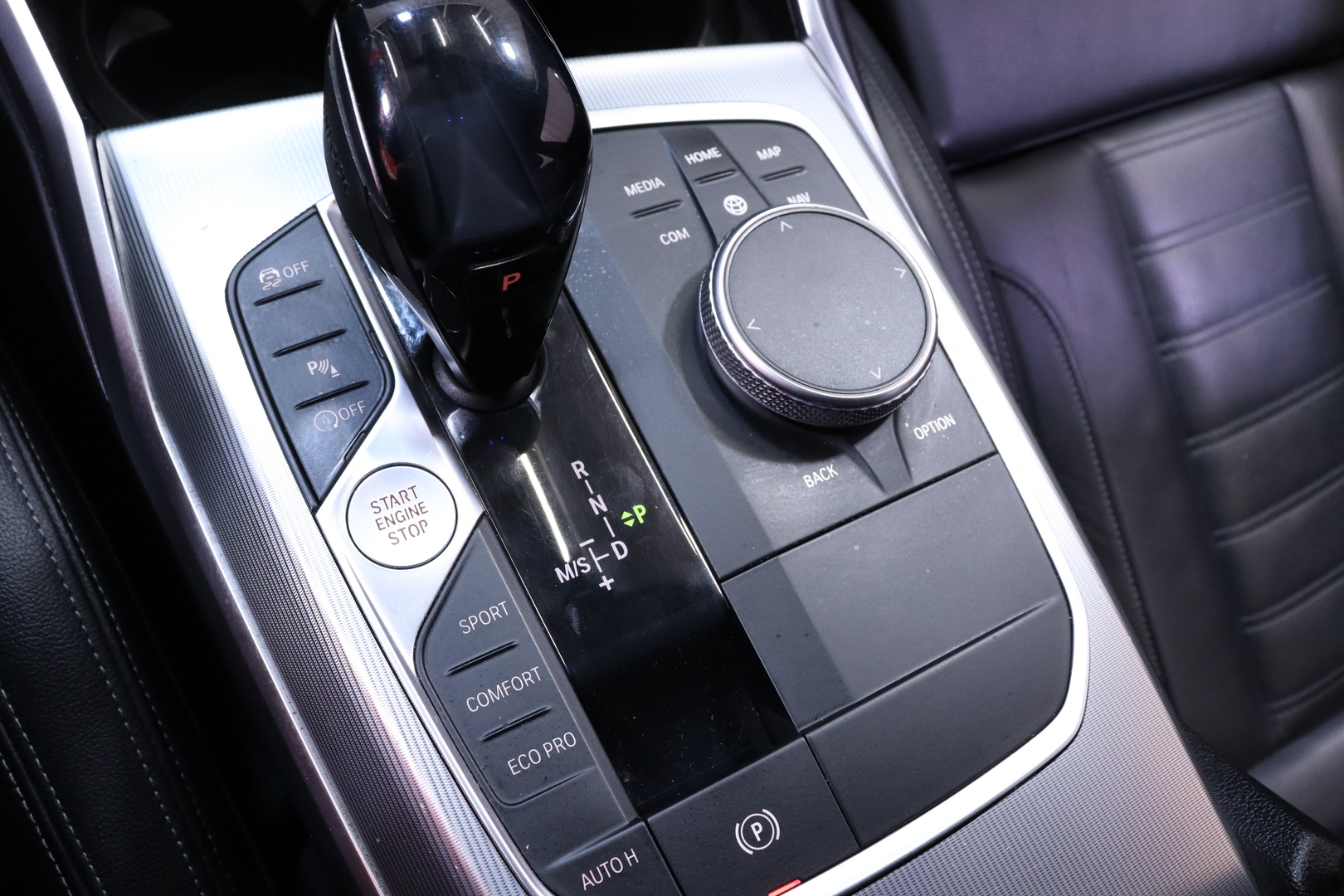 BMW 320 2019