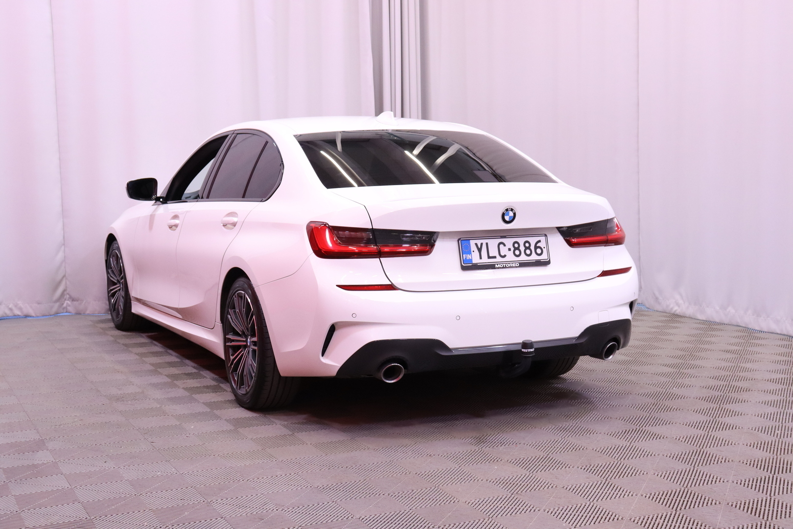 BMW 320 2019
