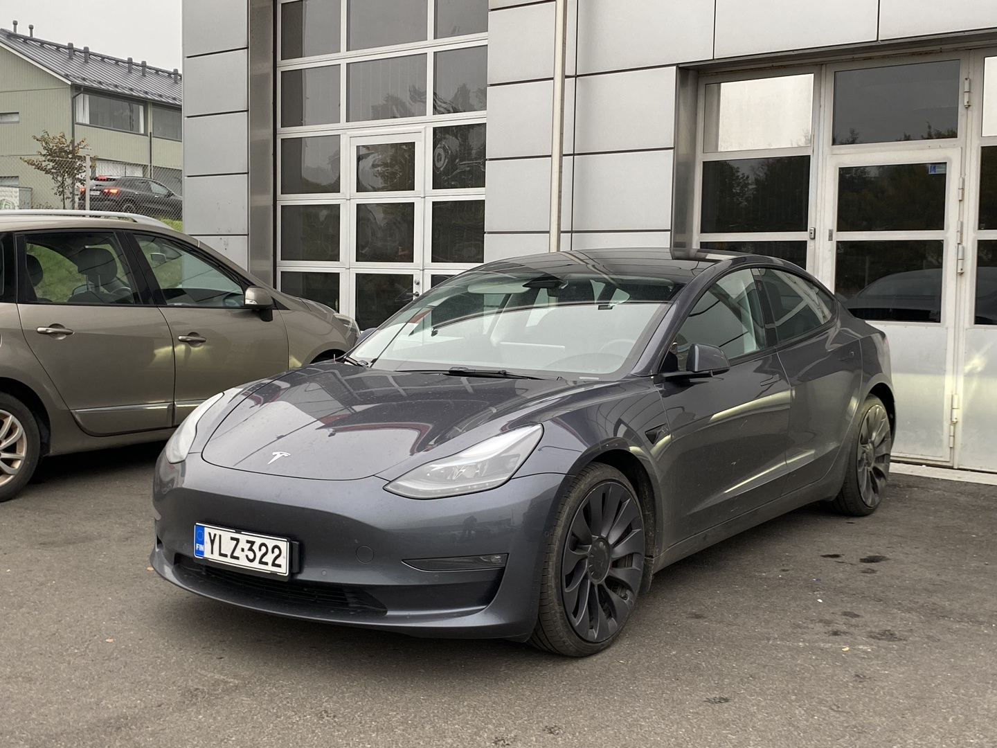 TESLA Model 3 2022