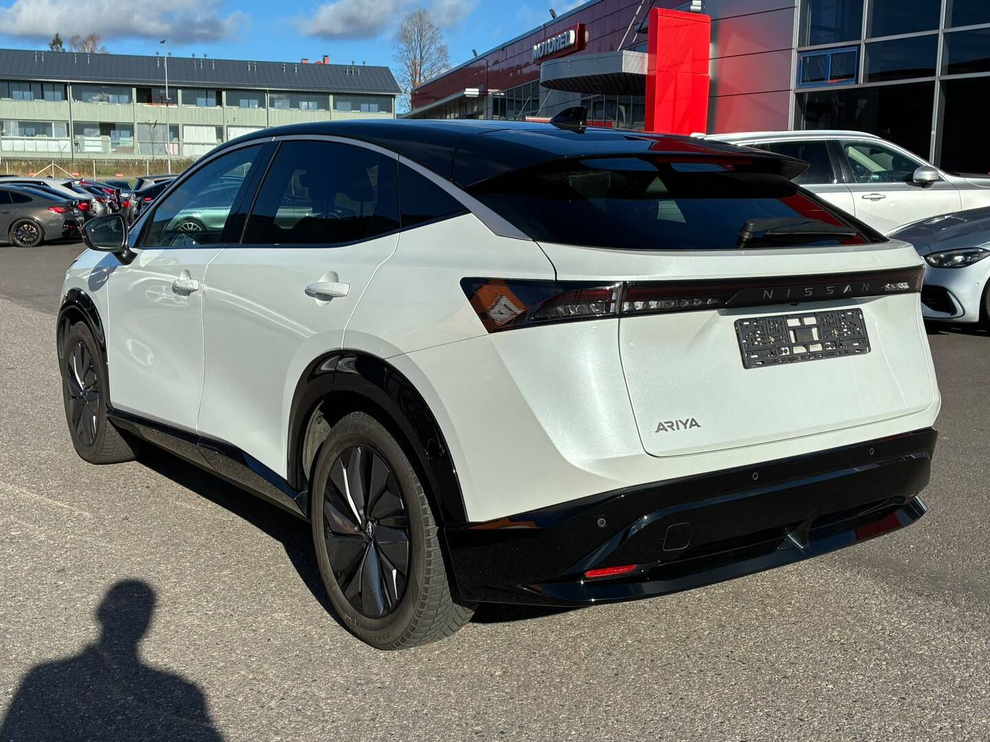 NISSAN Ariya 2023